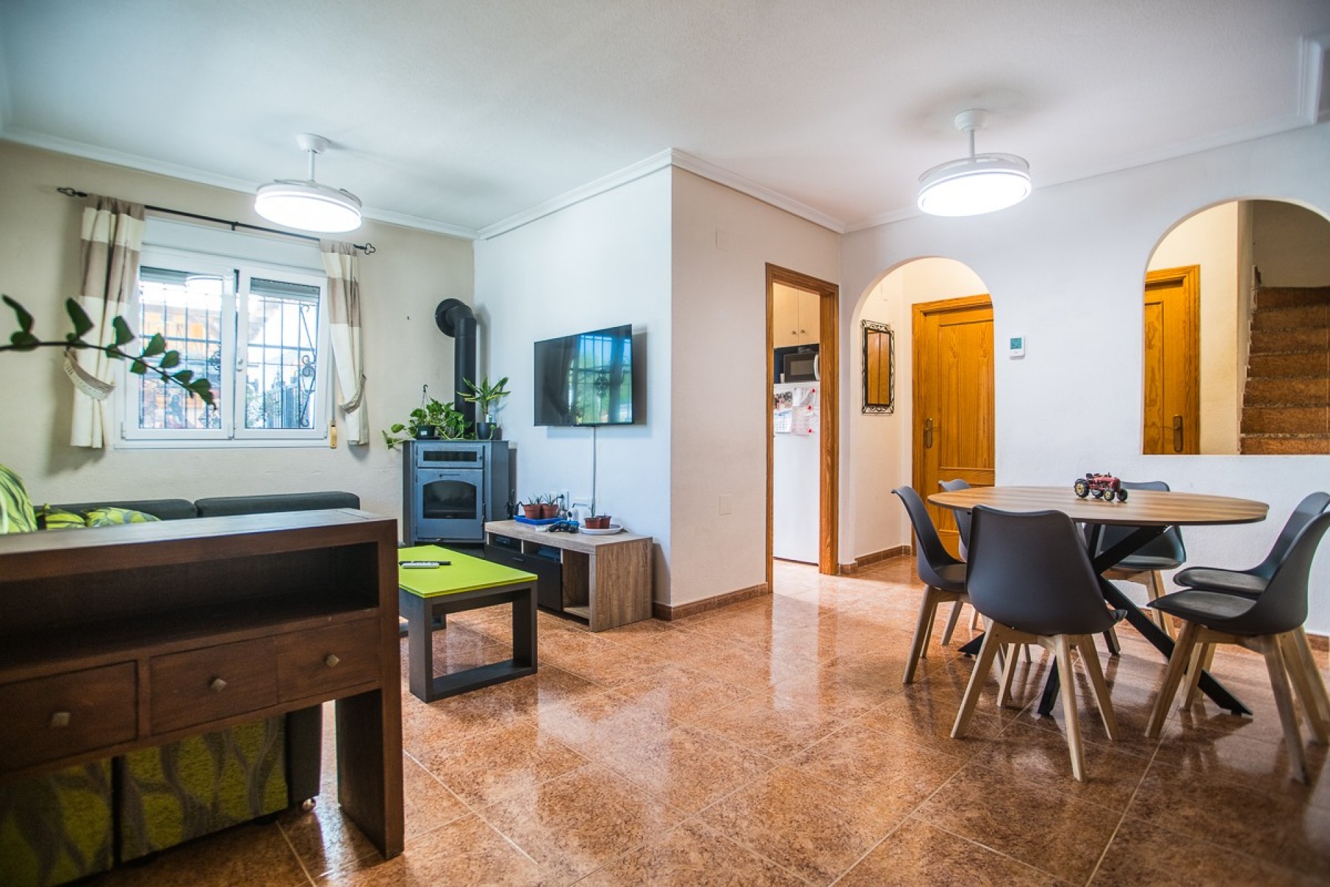 Resale - Villa -
Vistabella Golf Entre Naranjos - Inland