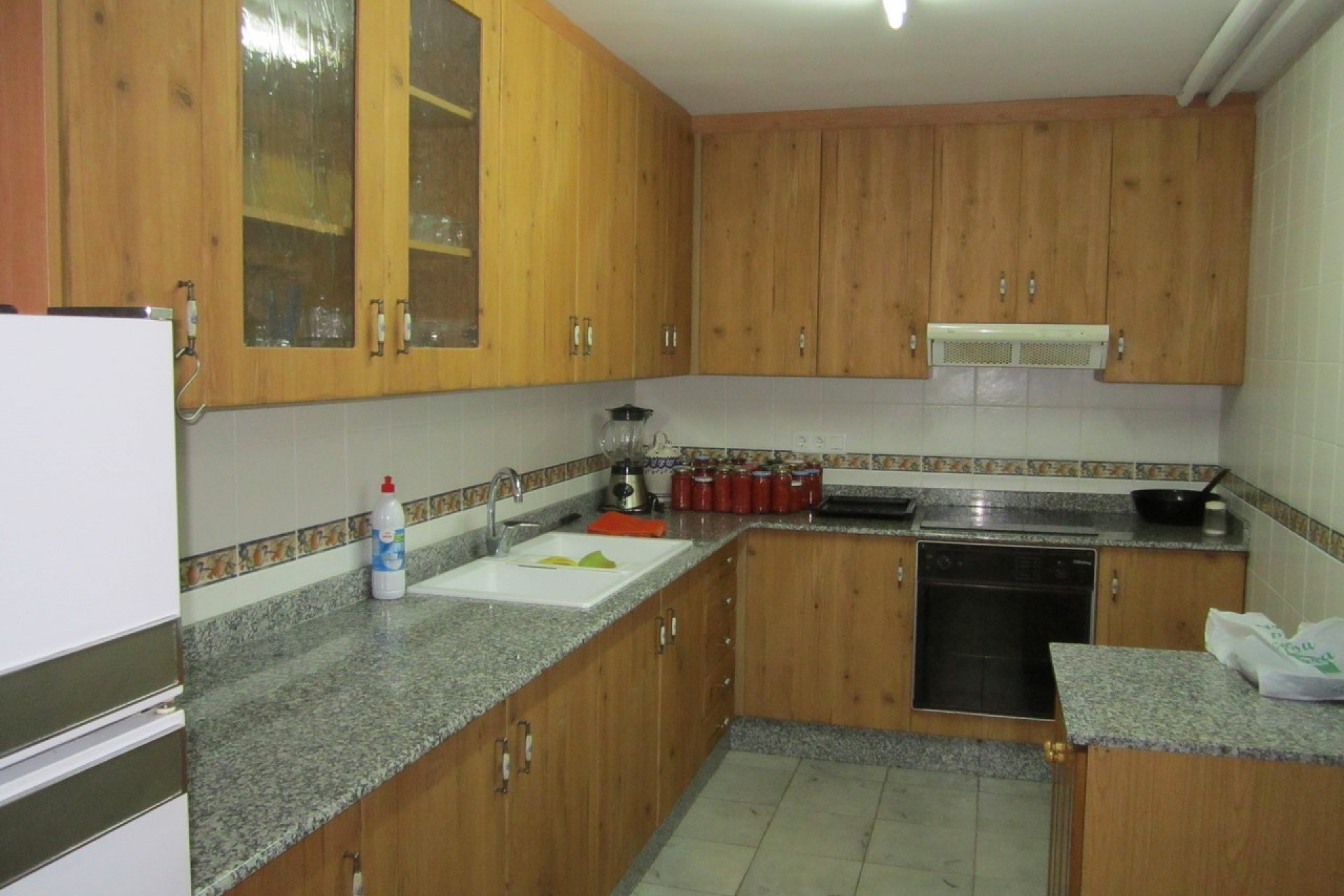 Resale - Villa -
Yecla - Inland