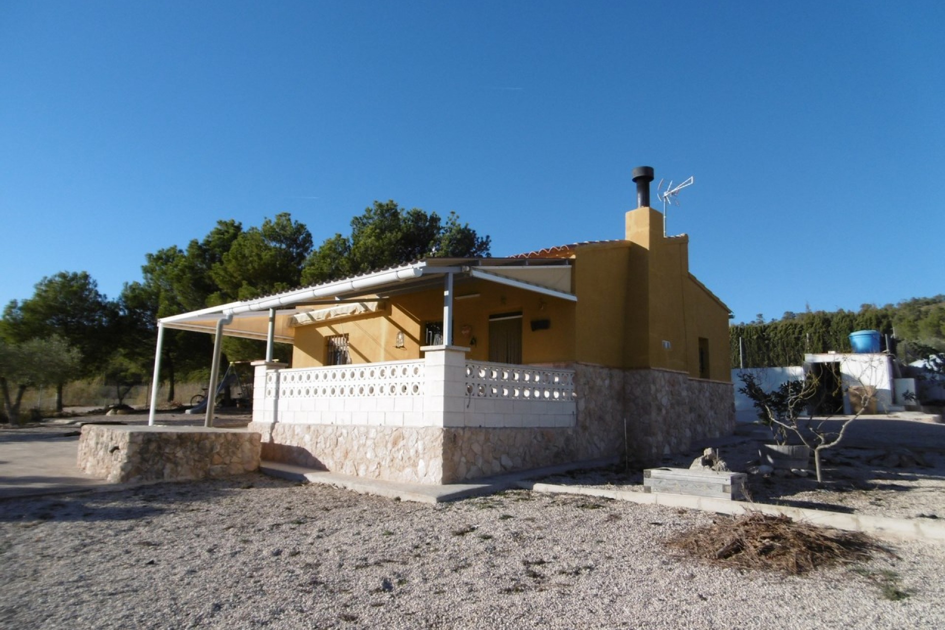 Resale - Villa -
Yecla - Inland