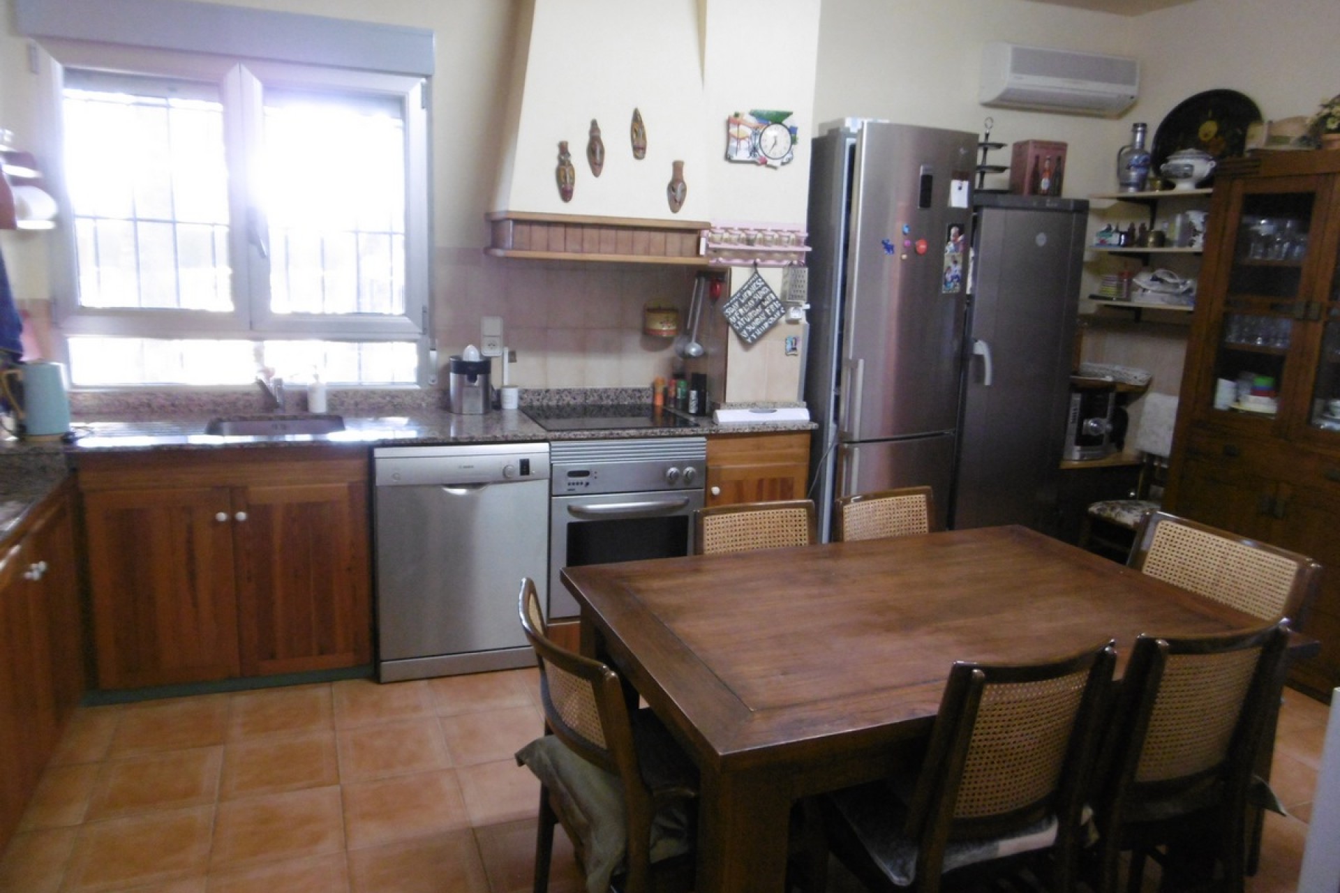 Resale - Villa -
Yecla - Inland