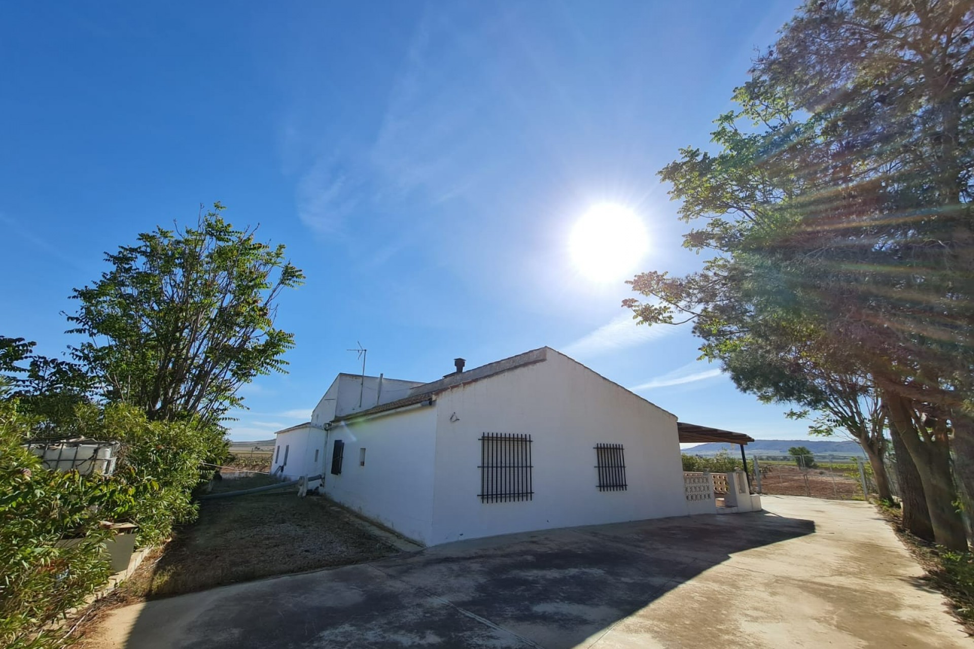 Resale - Villa -
Yecla - Inland