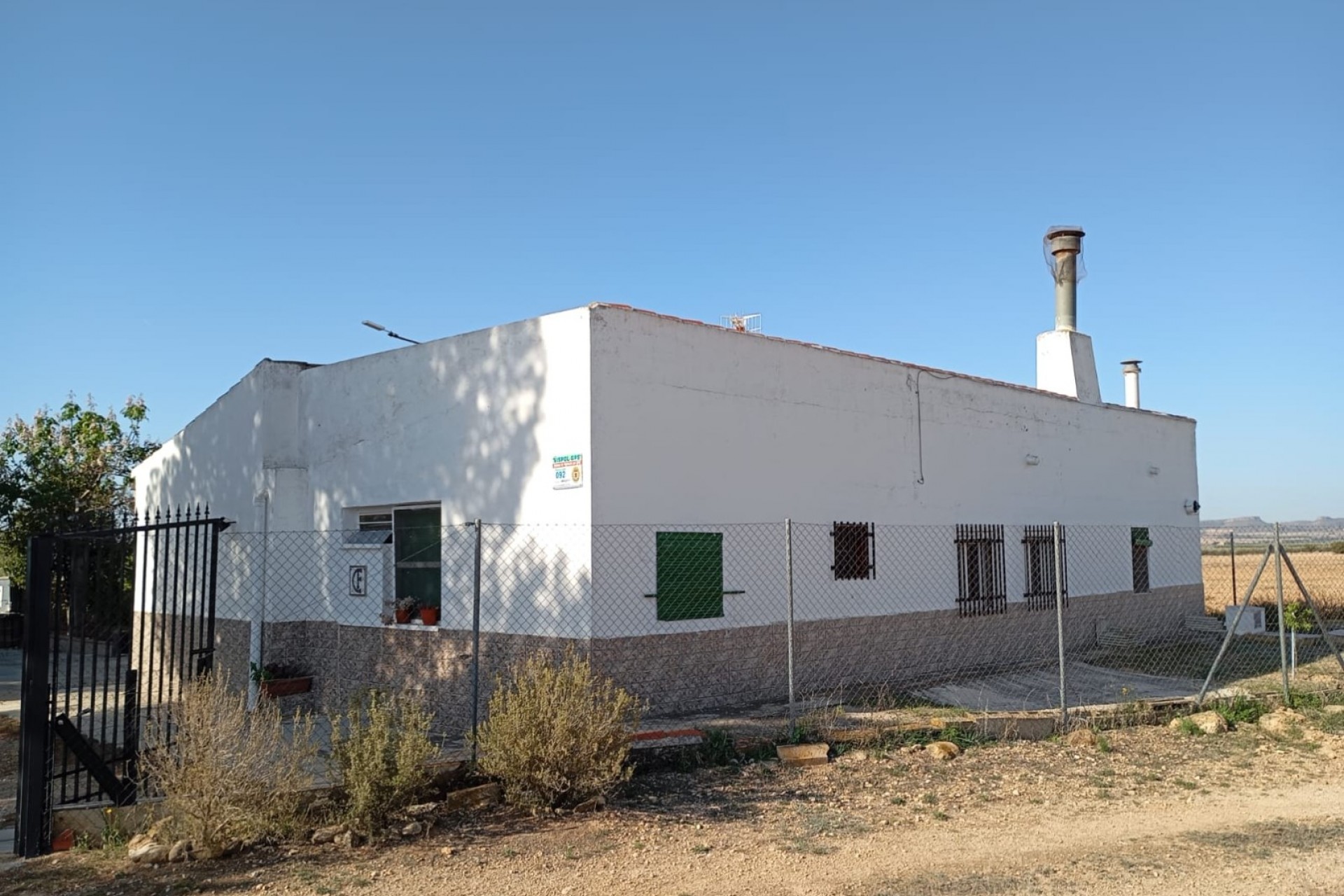 Resale - Villa -
Yecla - Inland