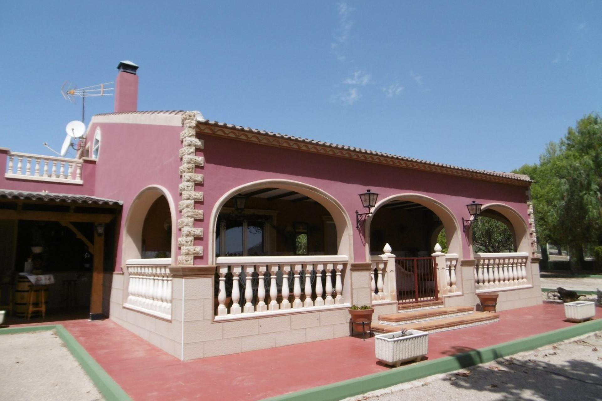 Resale - Villa -
Yecla - Inland