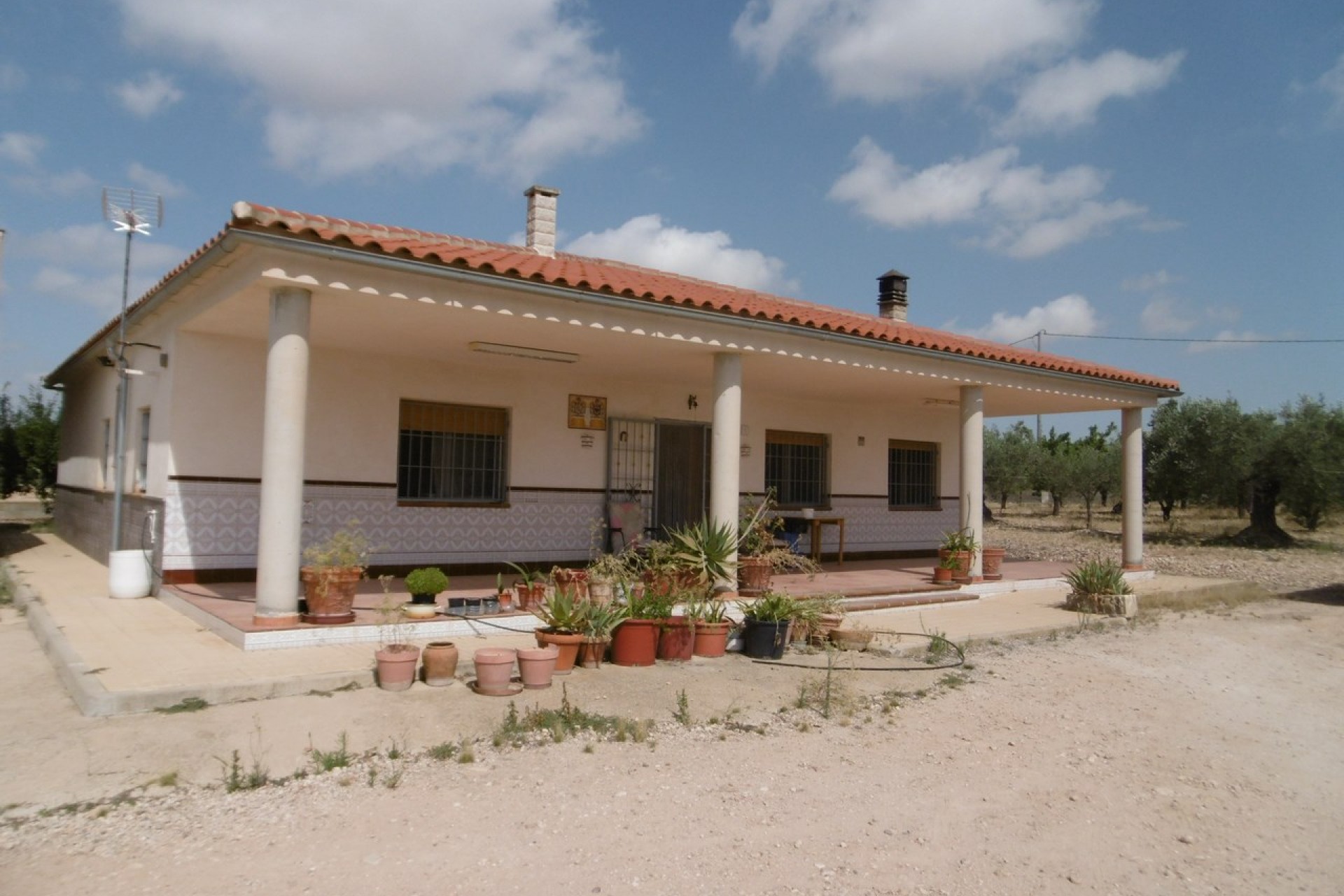 Resale - Villa -
Yecla - Inland