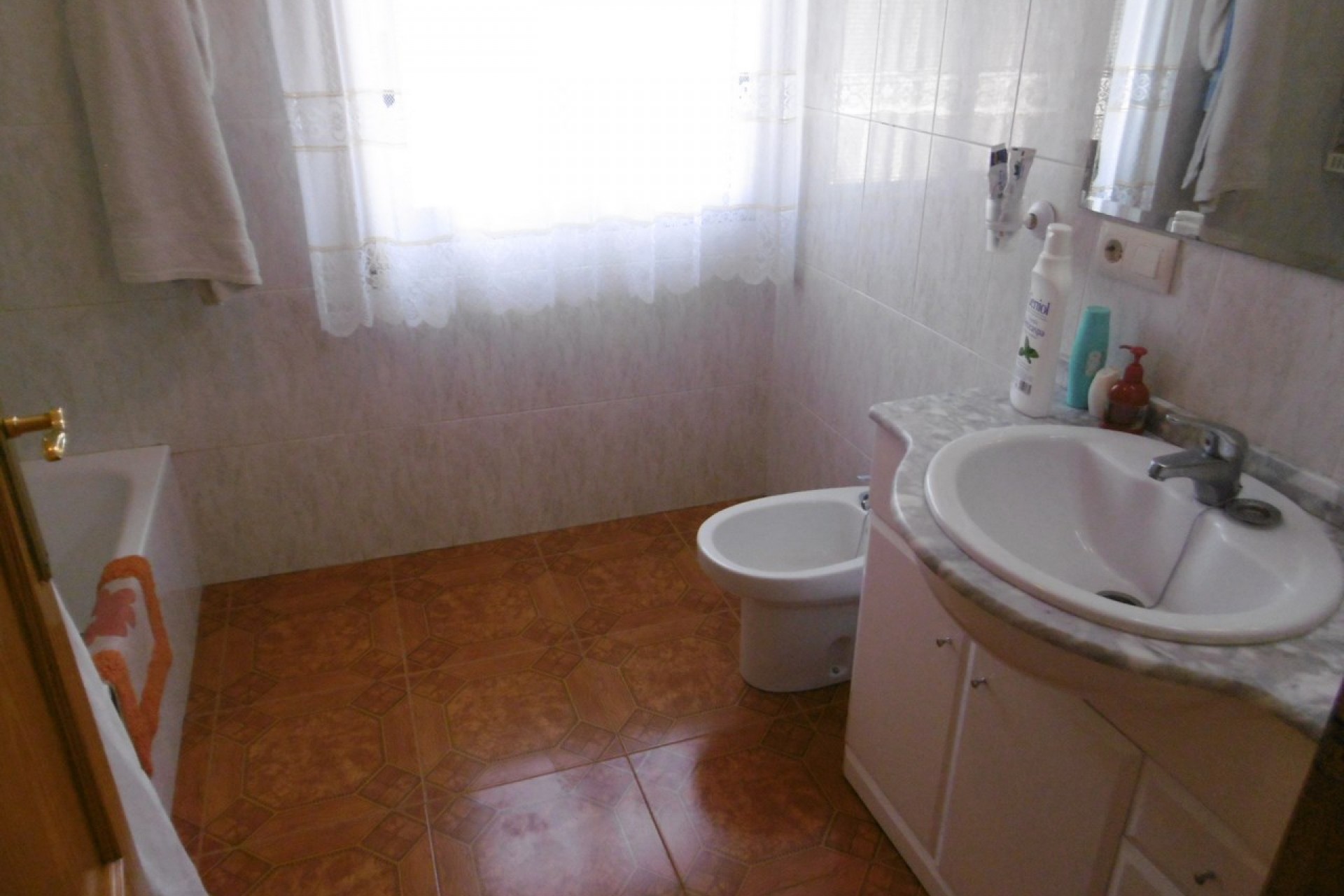 Resale - Villa -
Yecla - Inland