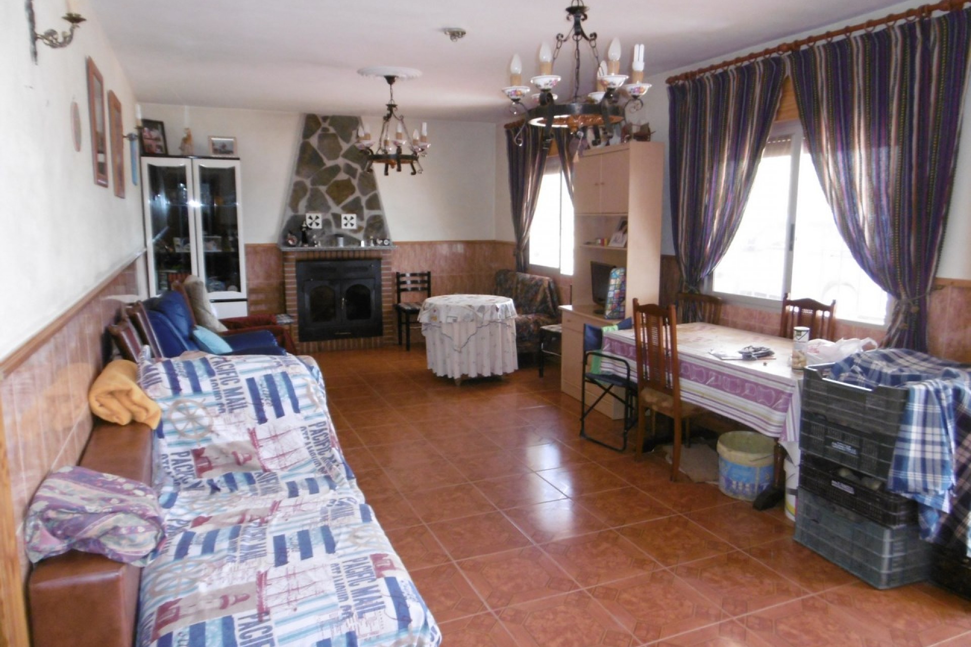 Resale - Villa -
Yecla - Inland