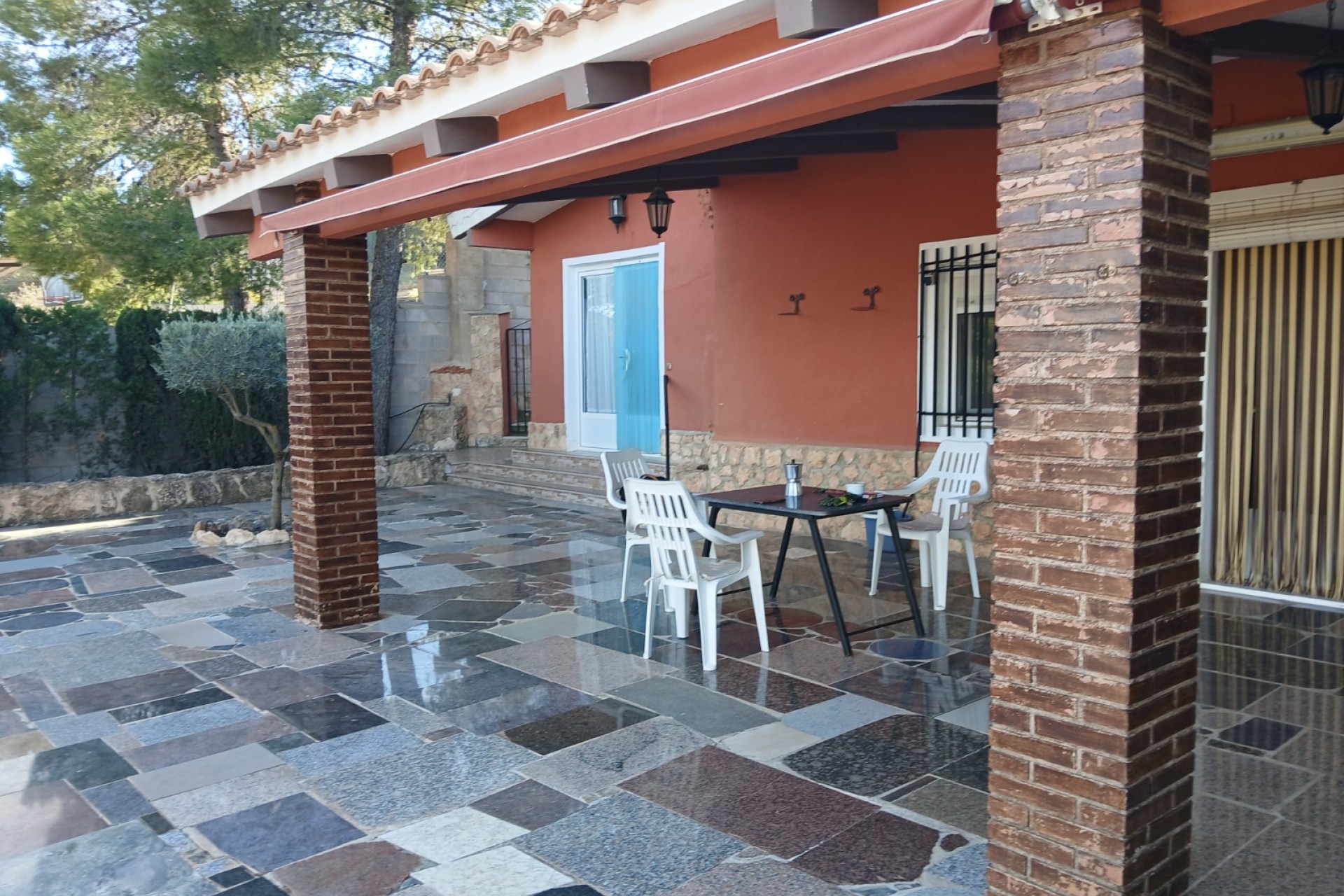 Resale - Villa -
Yecla - Inland