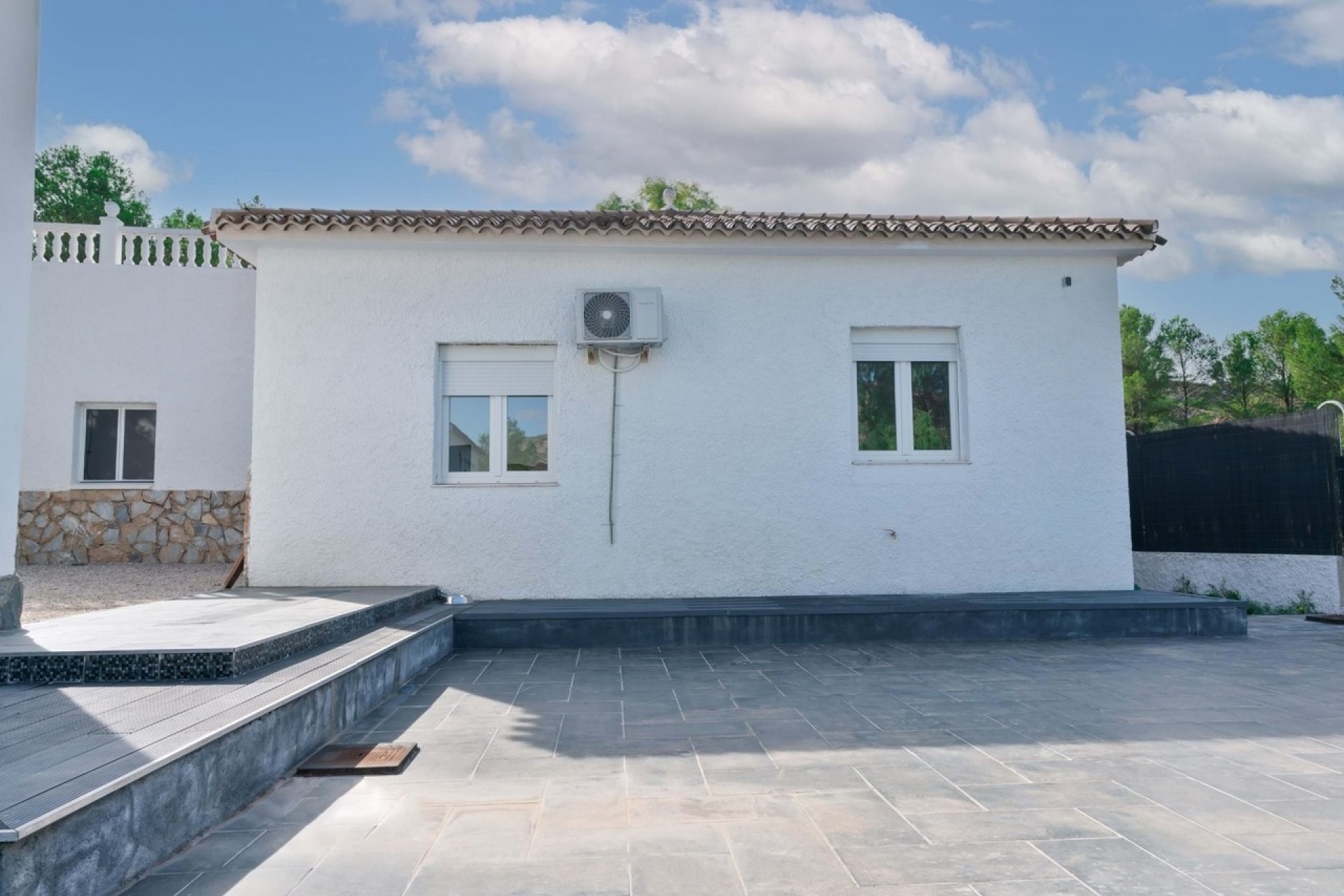 Resale - Villa -
Yecla - Inland