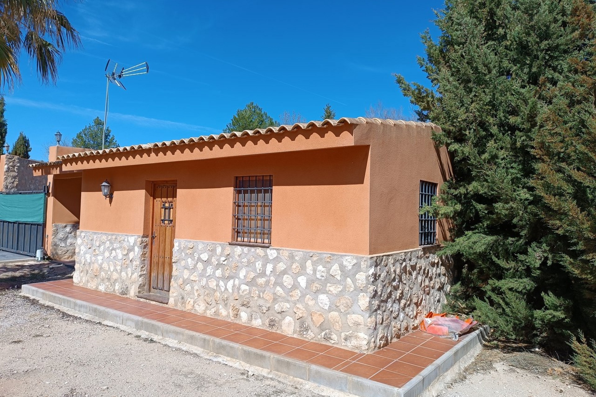 Resale - Villa -
Yecla - Inland