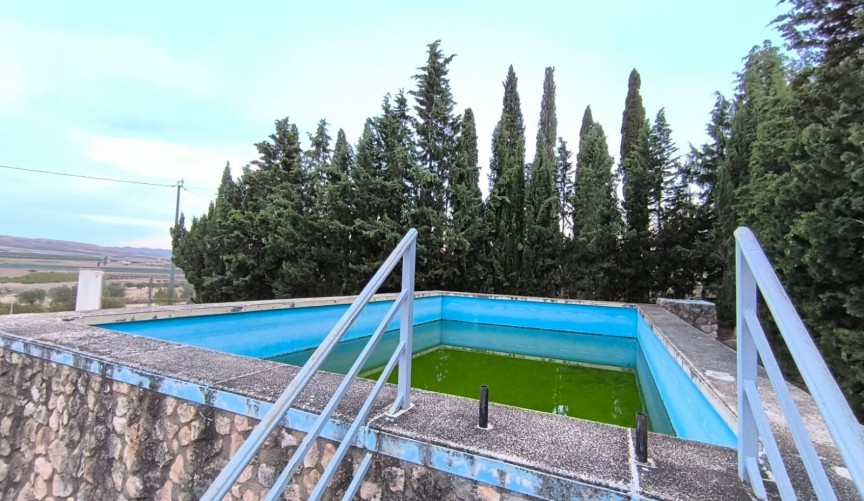 Resale - Villa -
Yecla - Inland