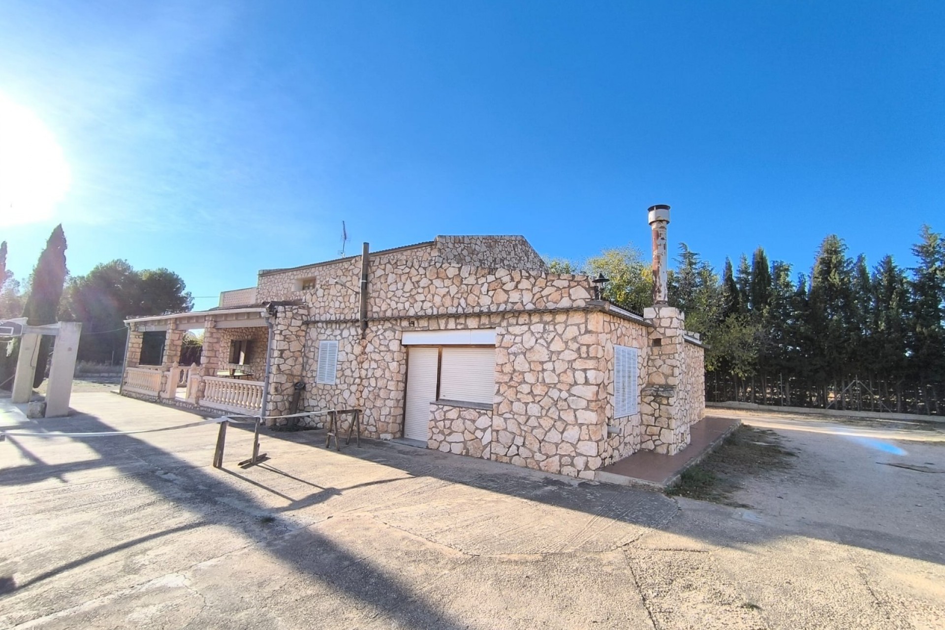 Resale - Villa -
Yecla - Inland