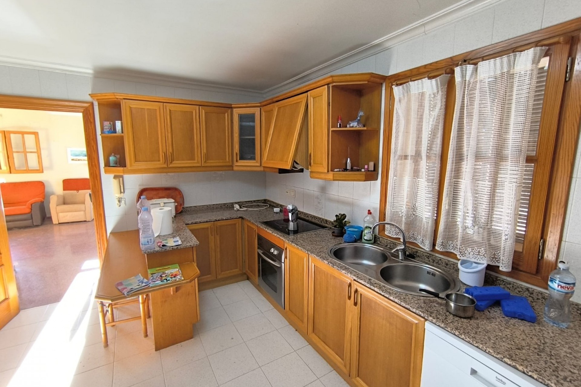 Resale - Villa -
Yecla - Inland