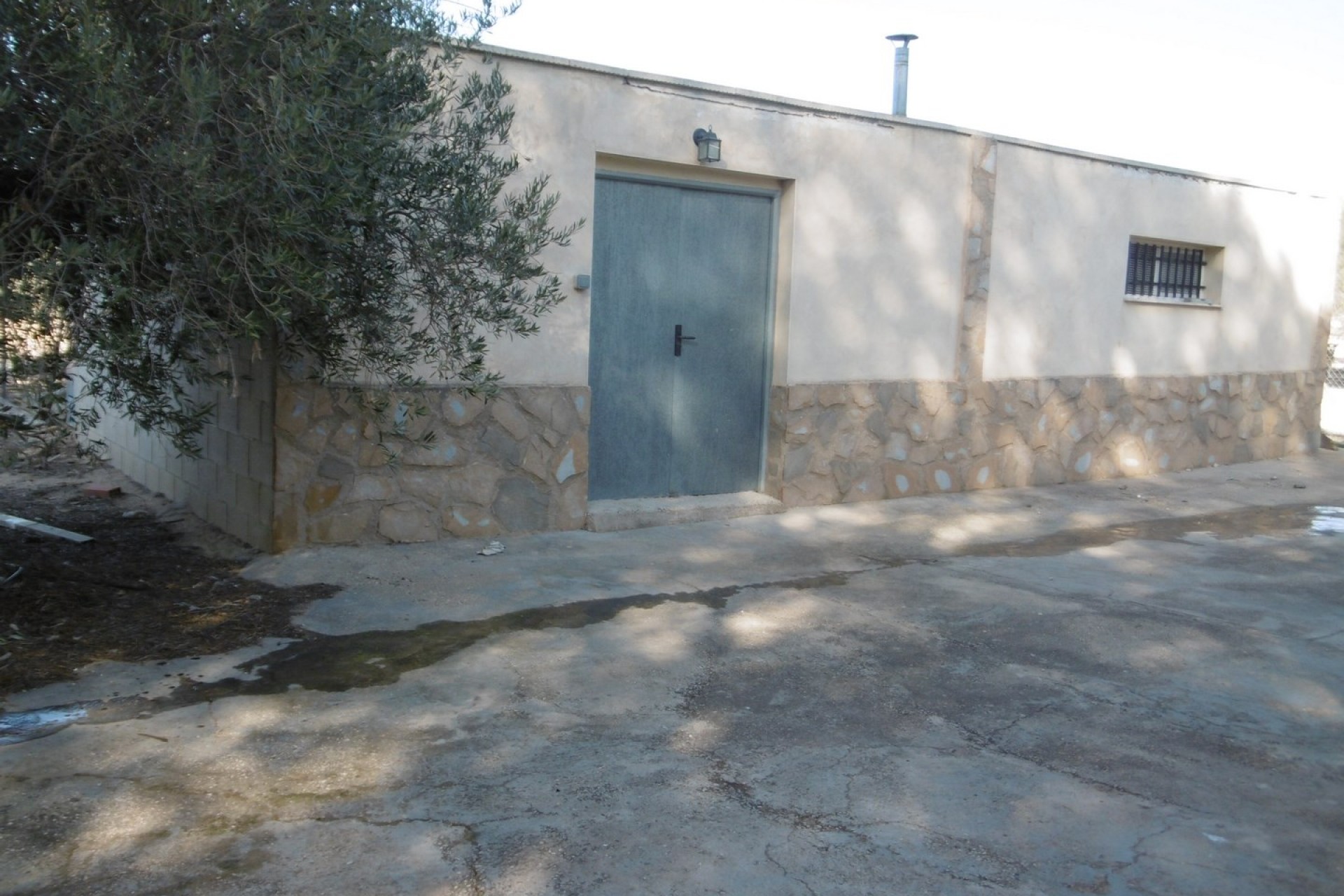 Resale - Villa -
Yecla - Inland