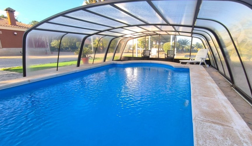 Resale - Villa -
Yecla - Inland