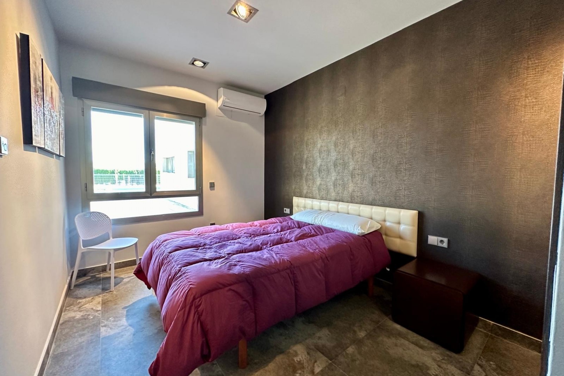 Resale - Villa -
Yecla - Inland