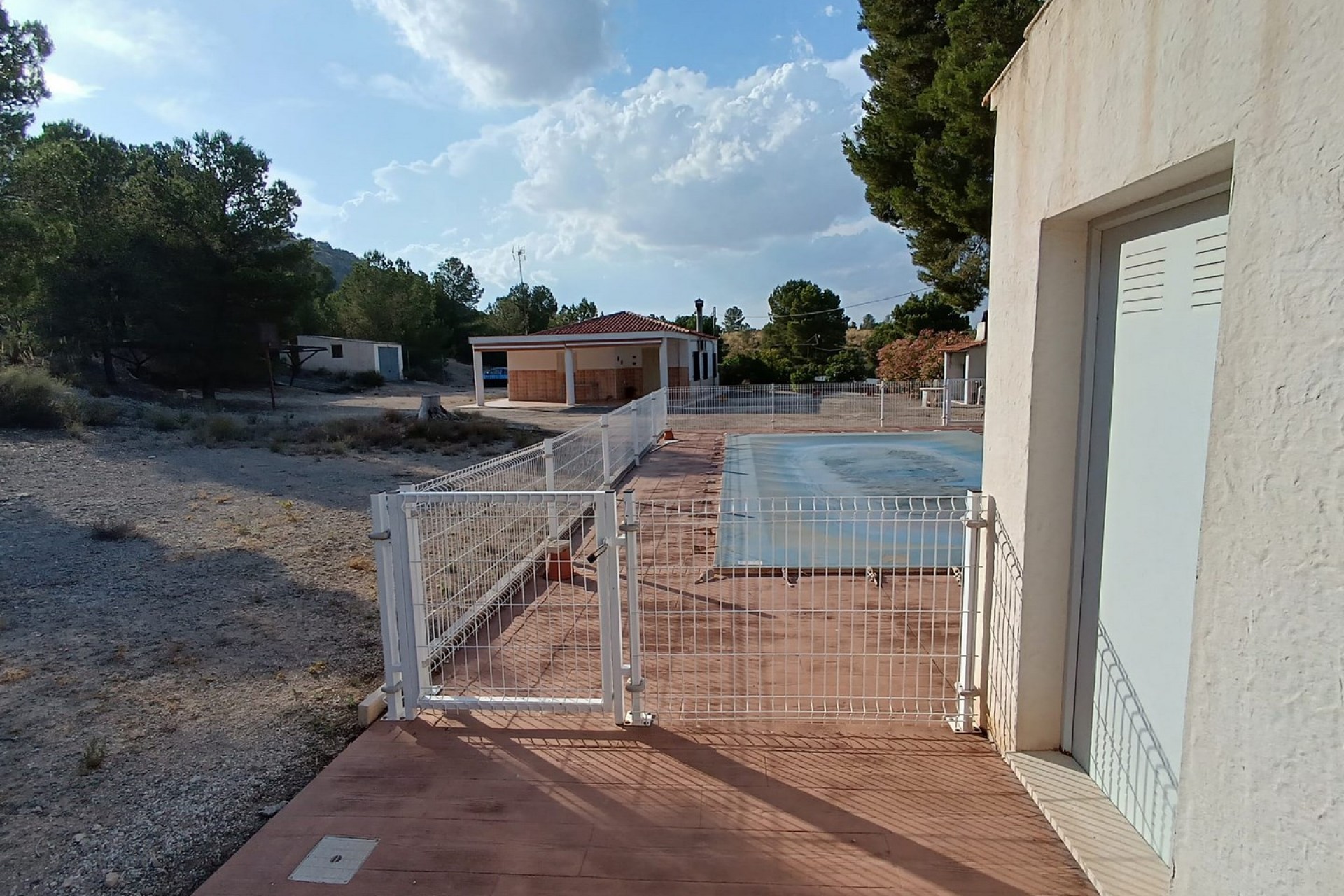 Resale - Villa -
Yecla - Inland