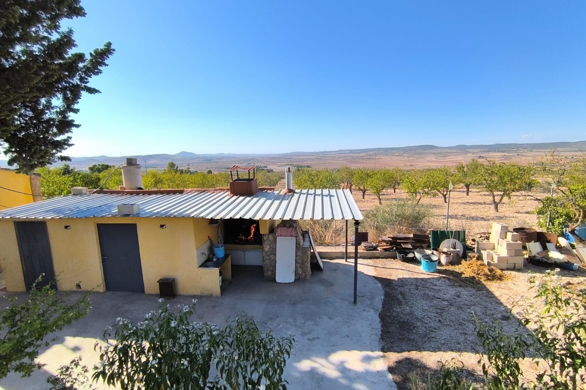 Resale - Villa -
Yecla - Inland