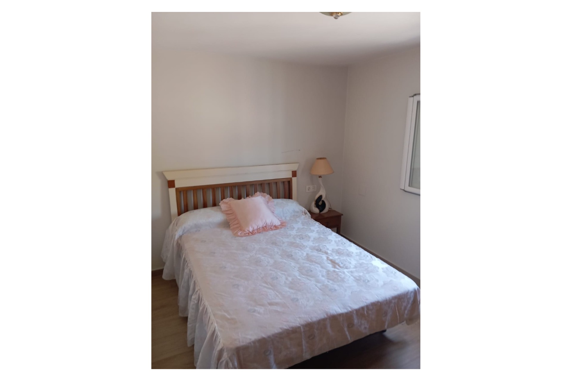 Resale - Villa -
Yecla - Inland