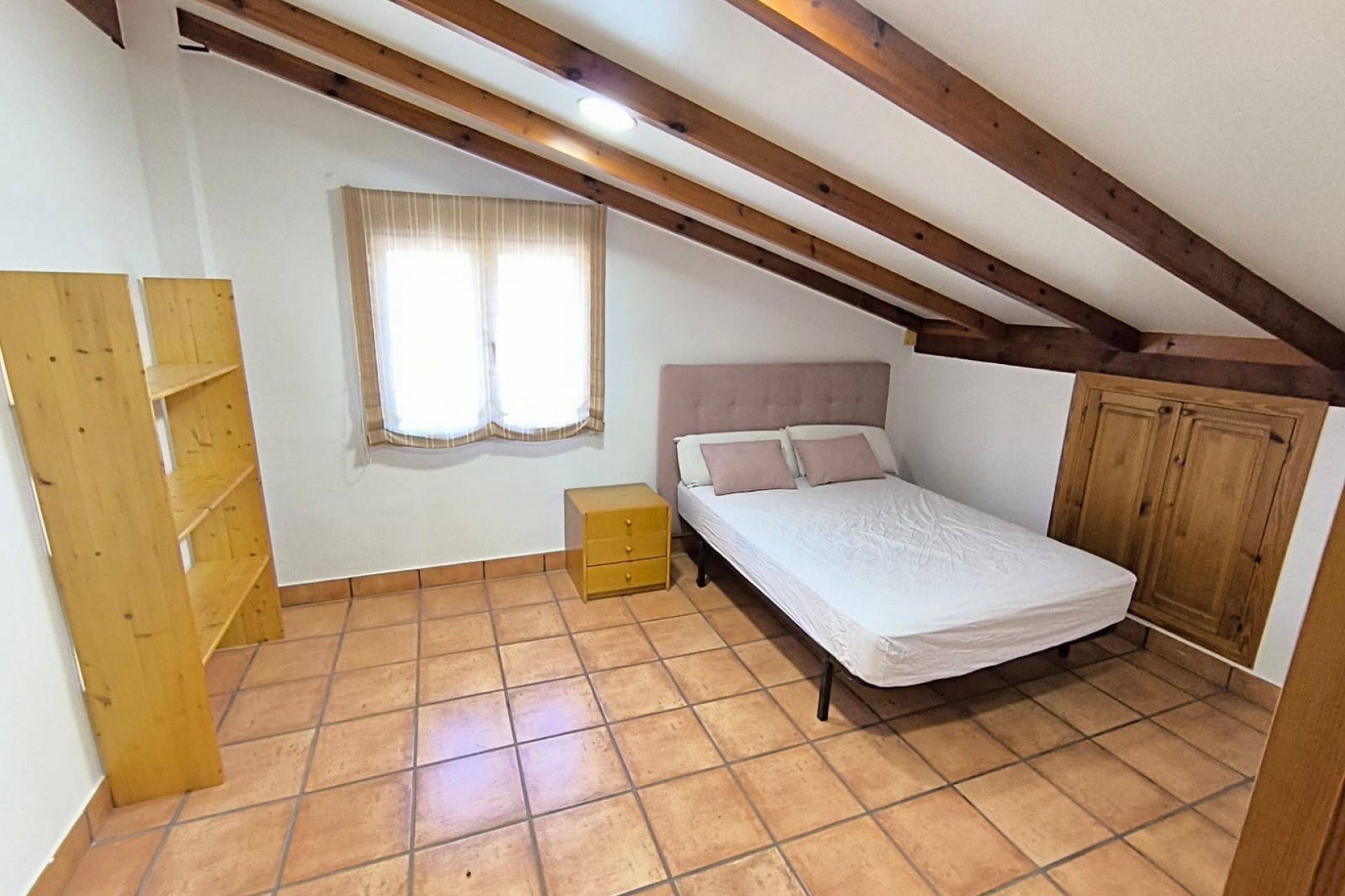 Resale - Villa -
Yecla - Inland