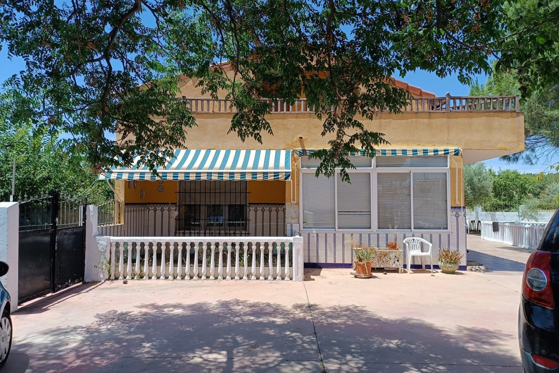 Resale - Villa -
Yecla - Inland