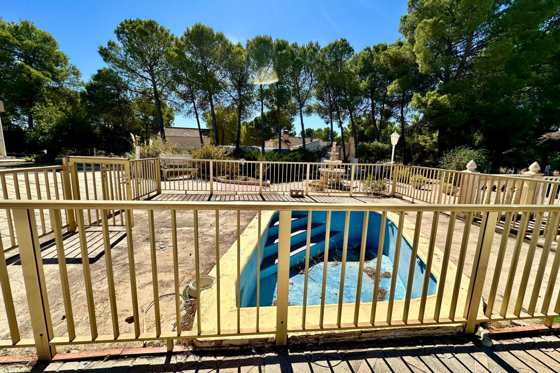 Resale - Villa -
Yecla - Inland