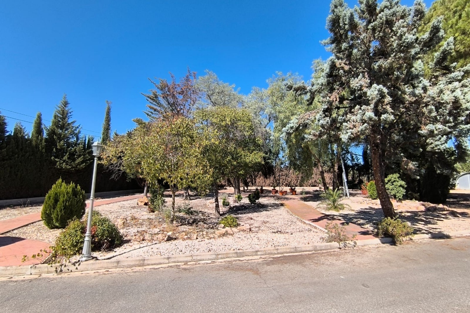 Resale - Villa -
Yecla - Inland