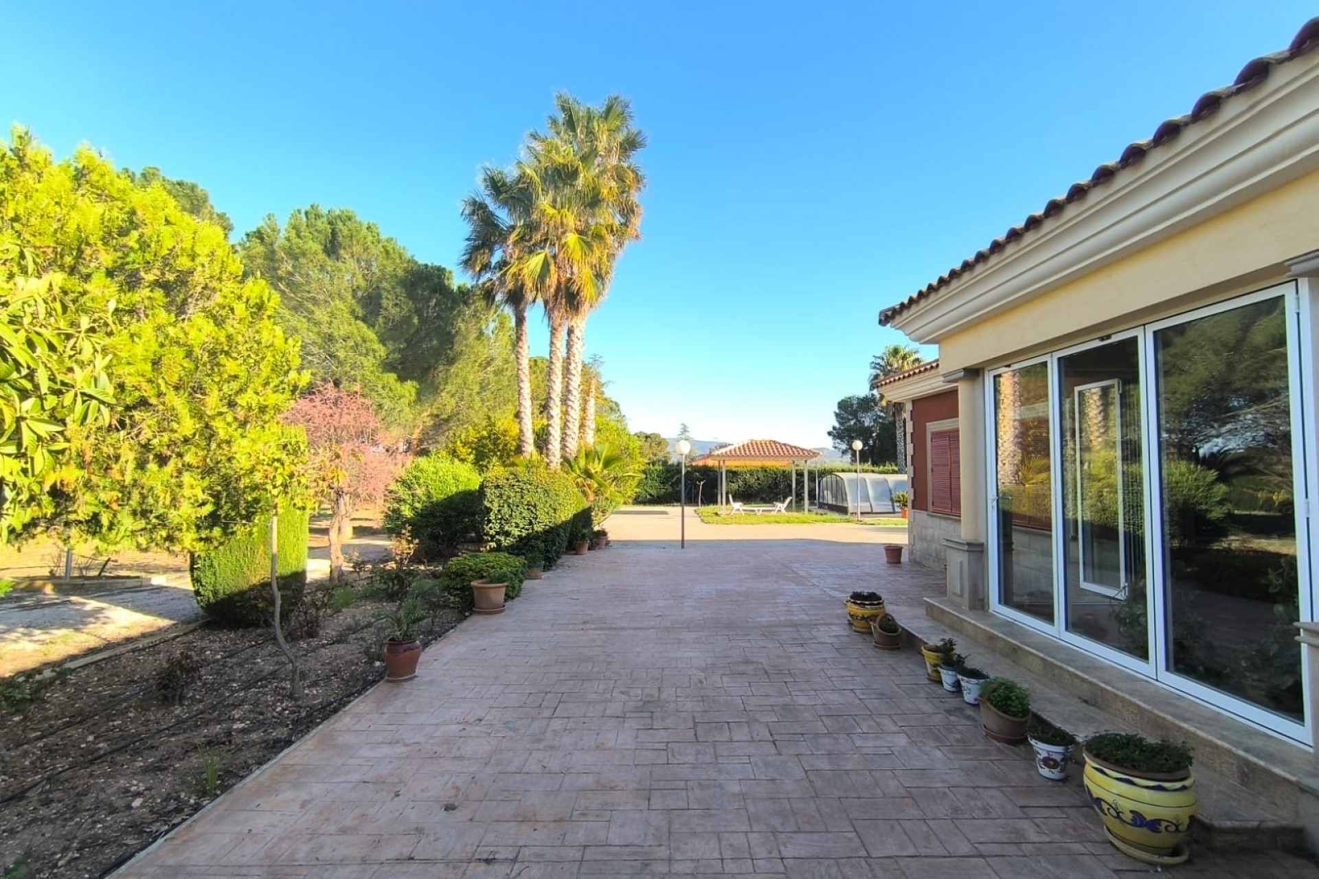 Resale - Villa -
Yecla - Inland