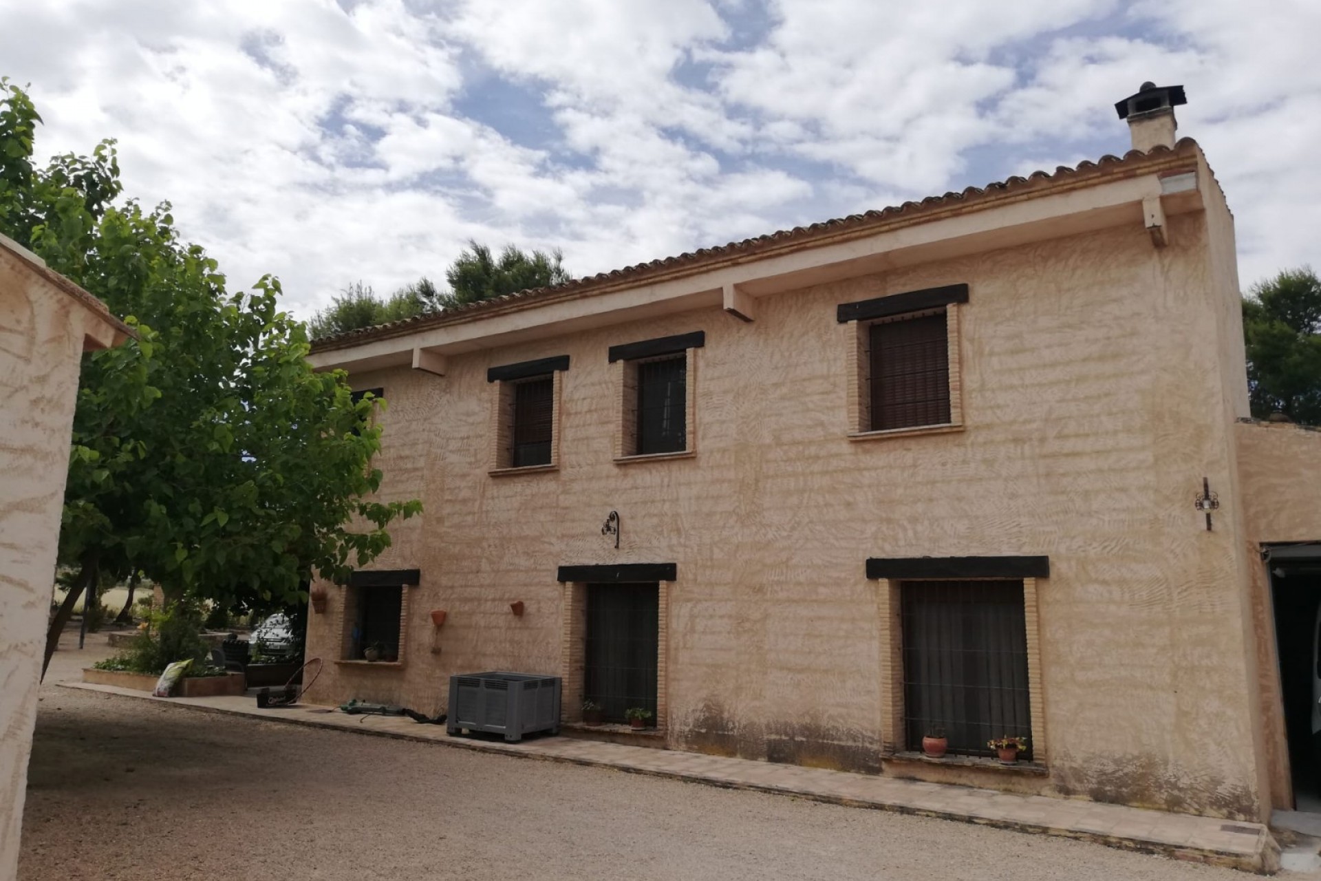 Resale - Villa -
Yecla - Inland