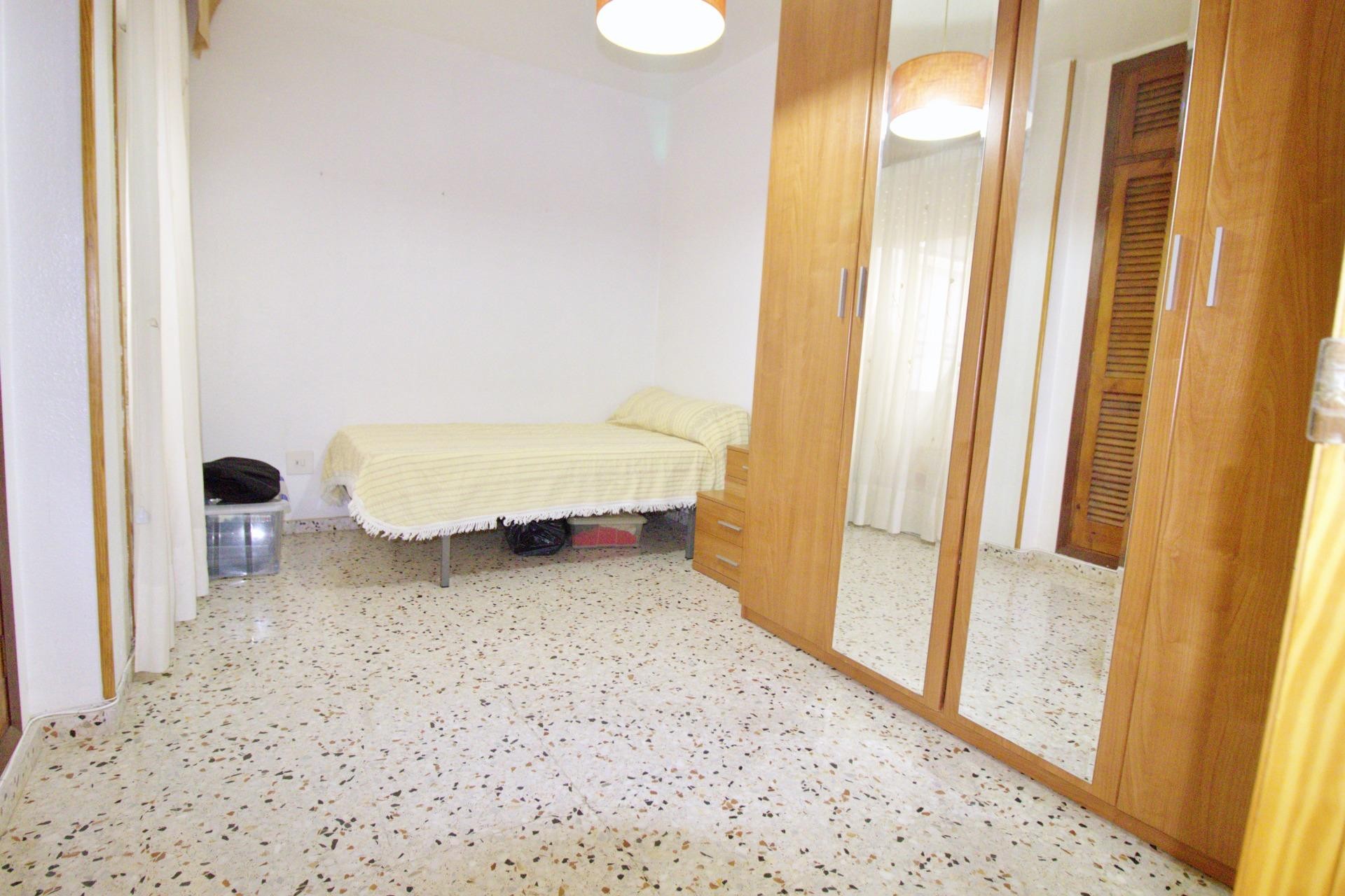 Reventa - Apartment -
Alicante - Benalua