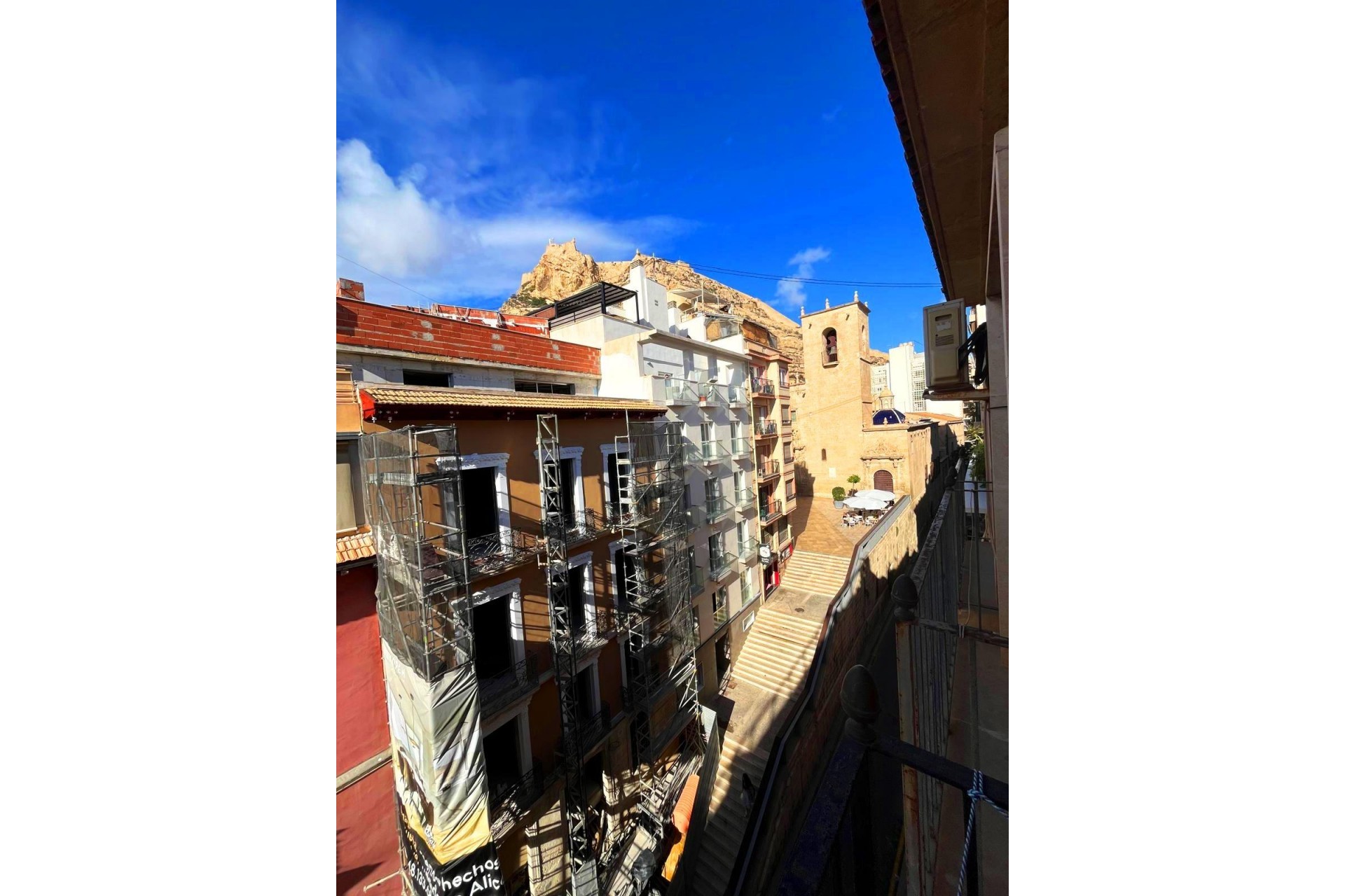 Reventa - Apartment -
Alicante - Plaza De Toros - Mercado Central