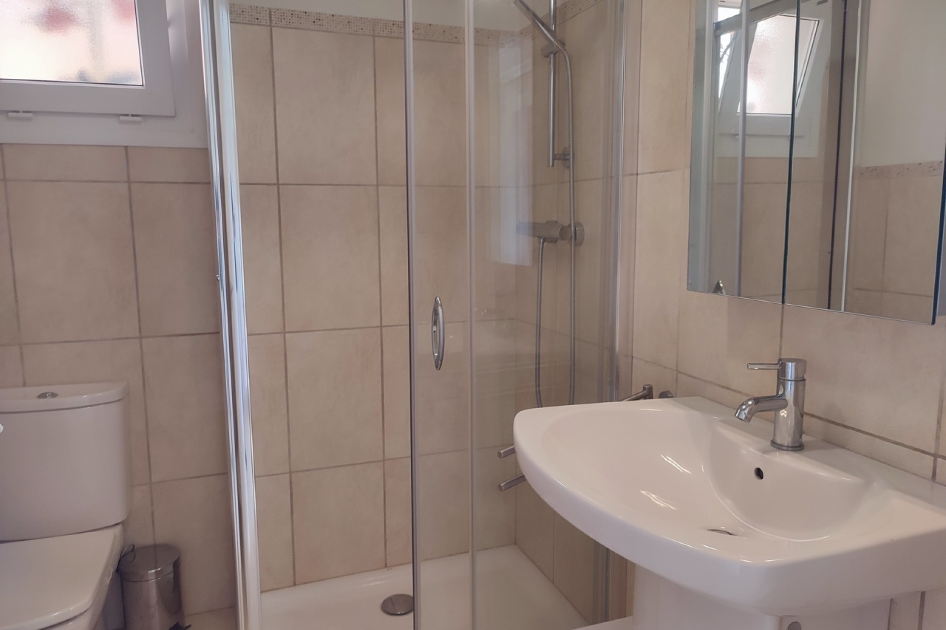 Reventa - Apartment -
Altaona Golf - Inland