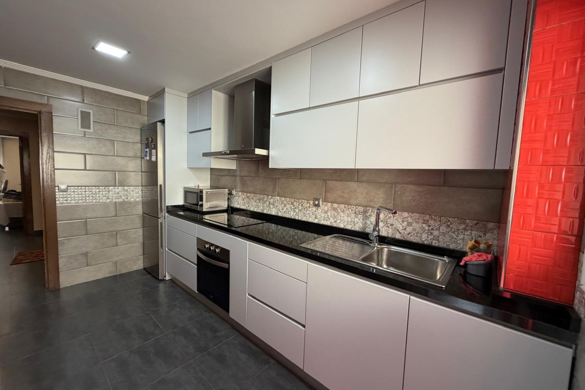 Reventa - Apartment -
Beniel - Centro