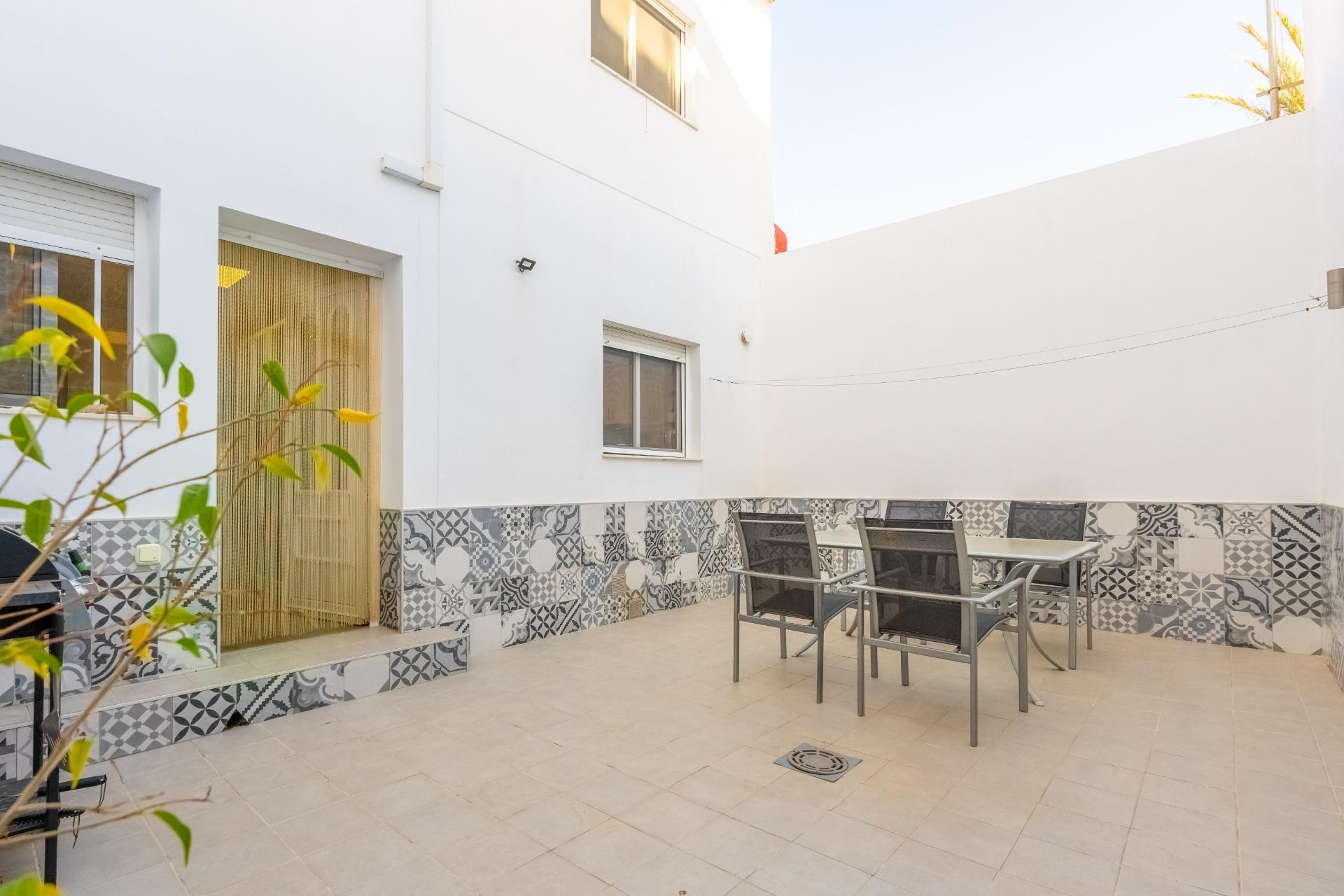 Reventa - Apartment -
Benijofar