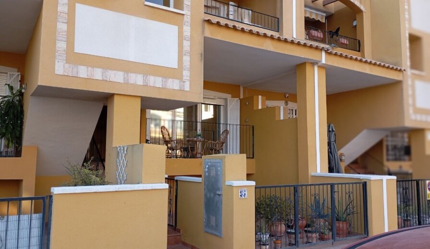 Reventa - Apartment -
Daya Nueva - Costa Blanca
