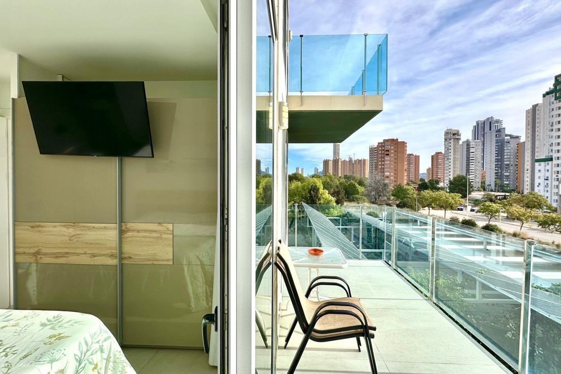 Reventa - Apartment -
Finestrat