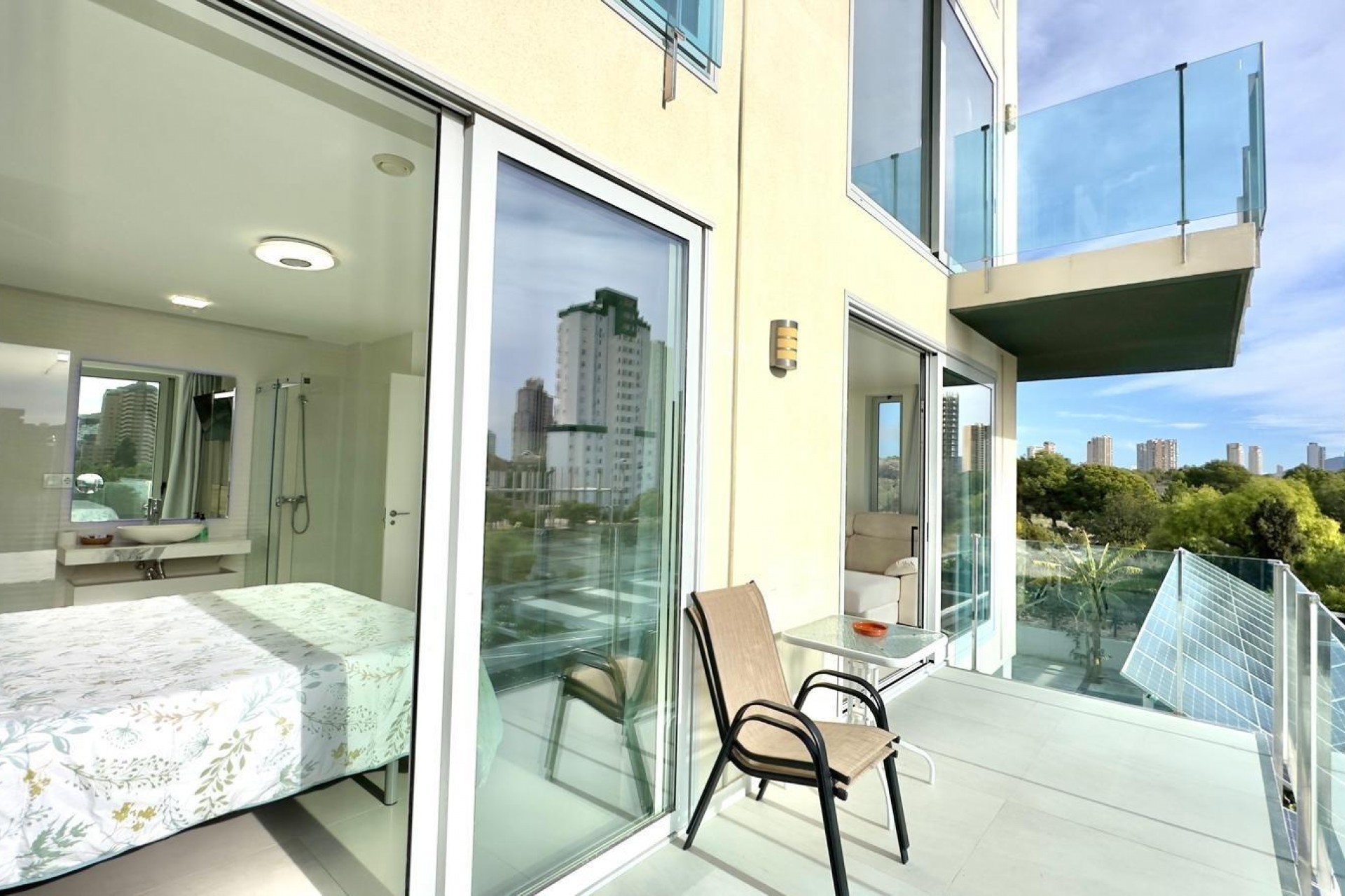 Reventa - Apartment -
Finestrat