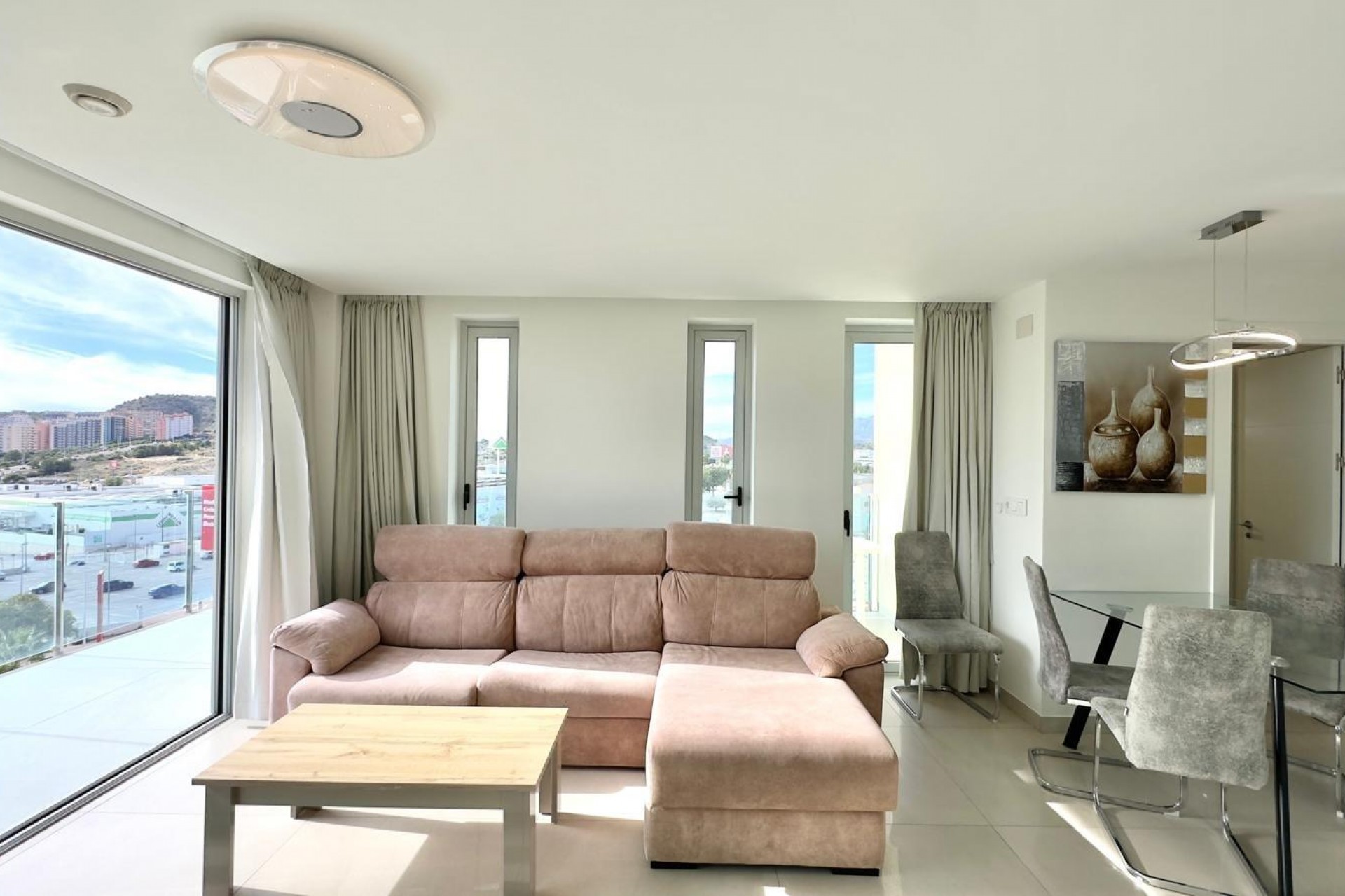 Reventa - Apartment -
Finestrat