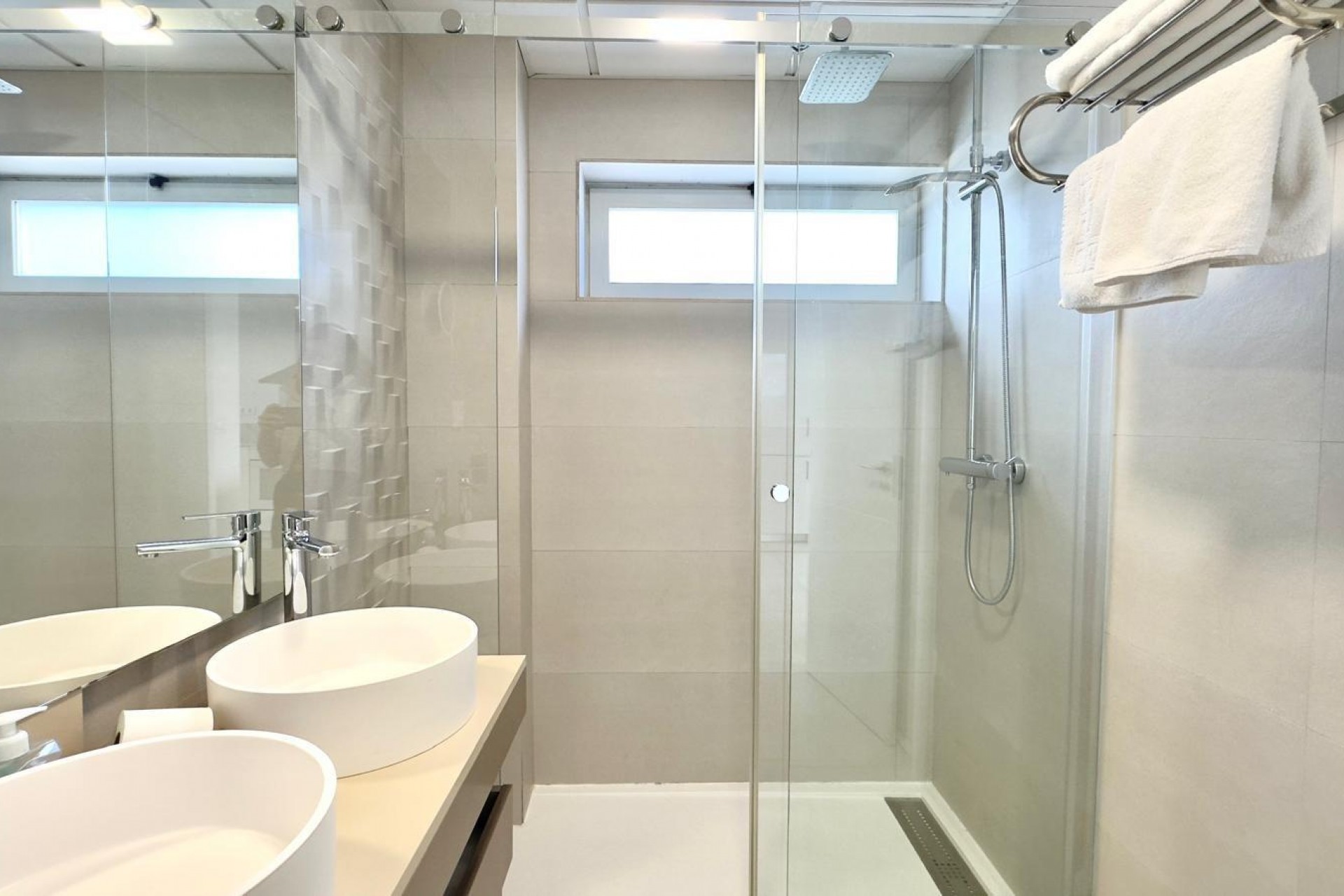 Reventa - Apartment -
Finestrat