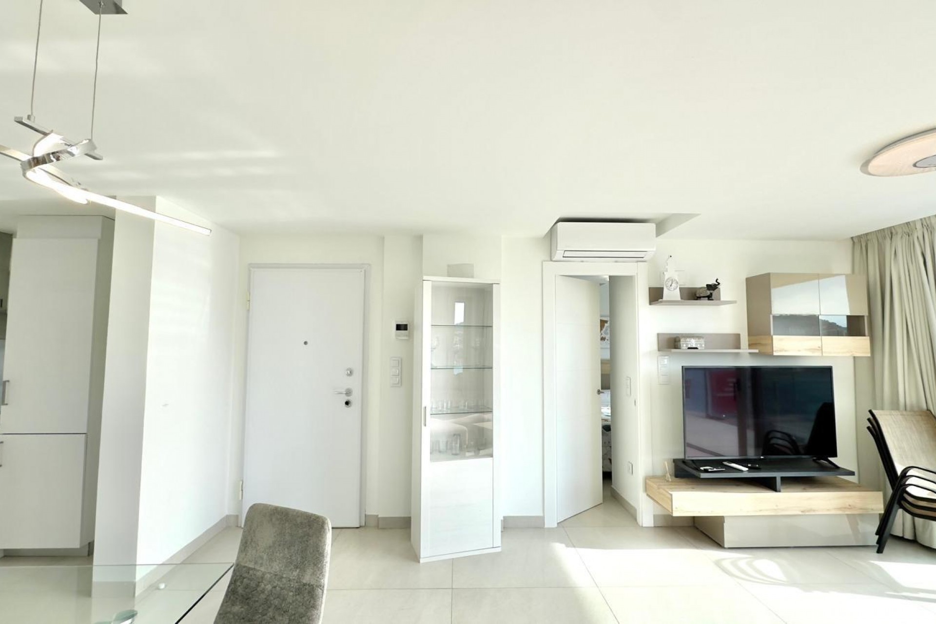 Reventa - Apartment -
Finestrat