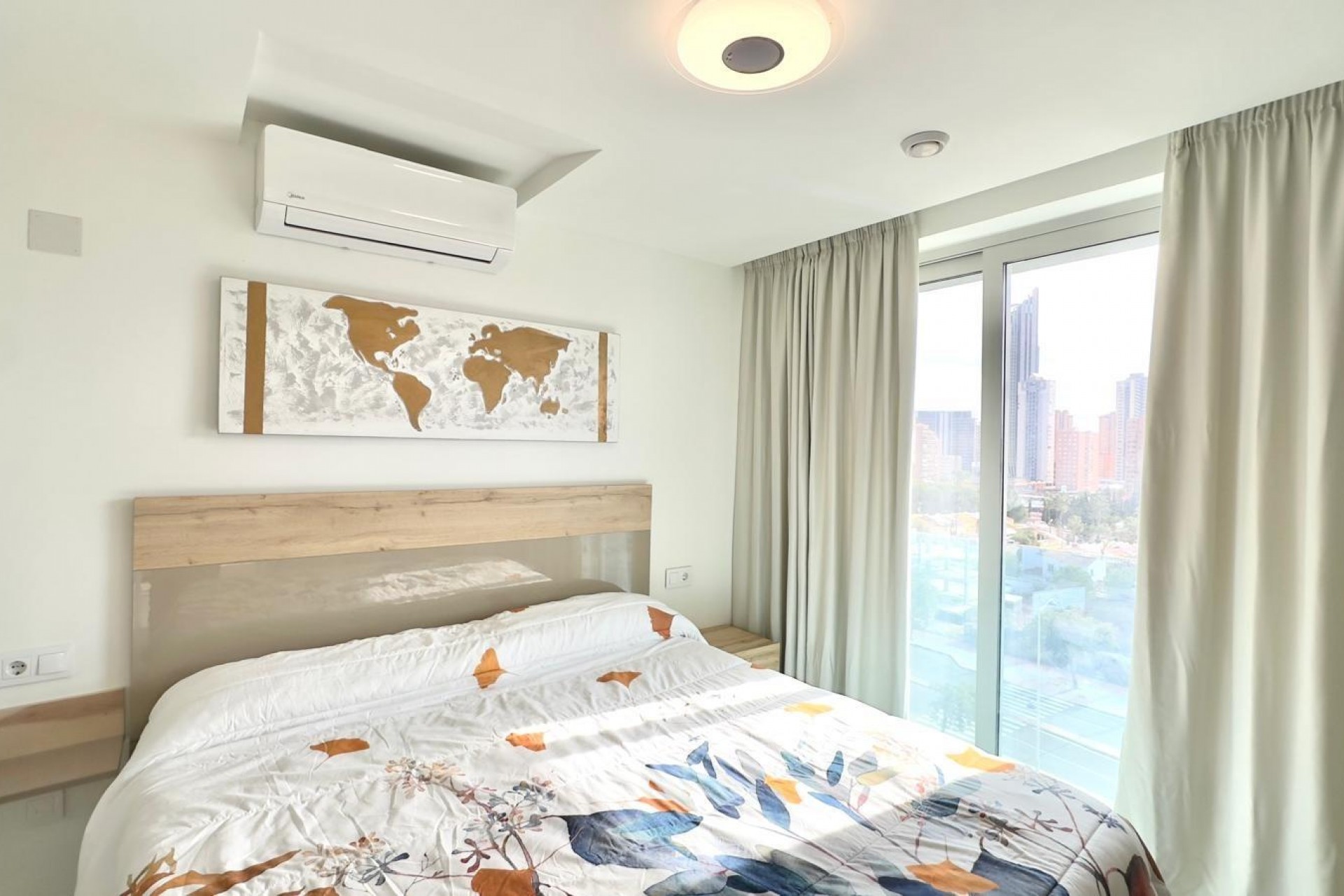 Reventa - Apartment -
Finestrat