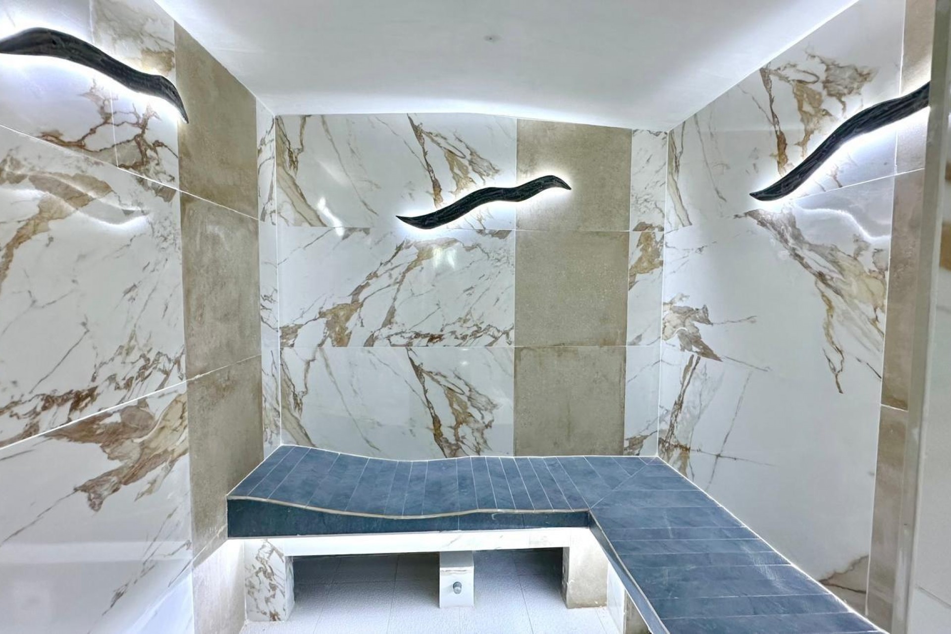 Reventa - Apartment -
Finestrat