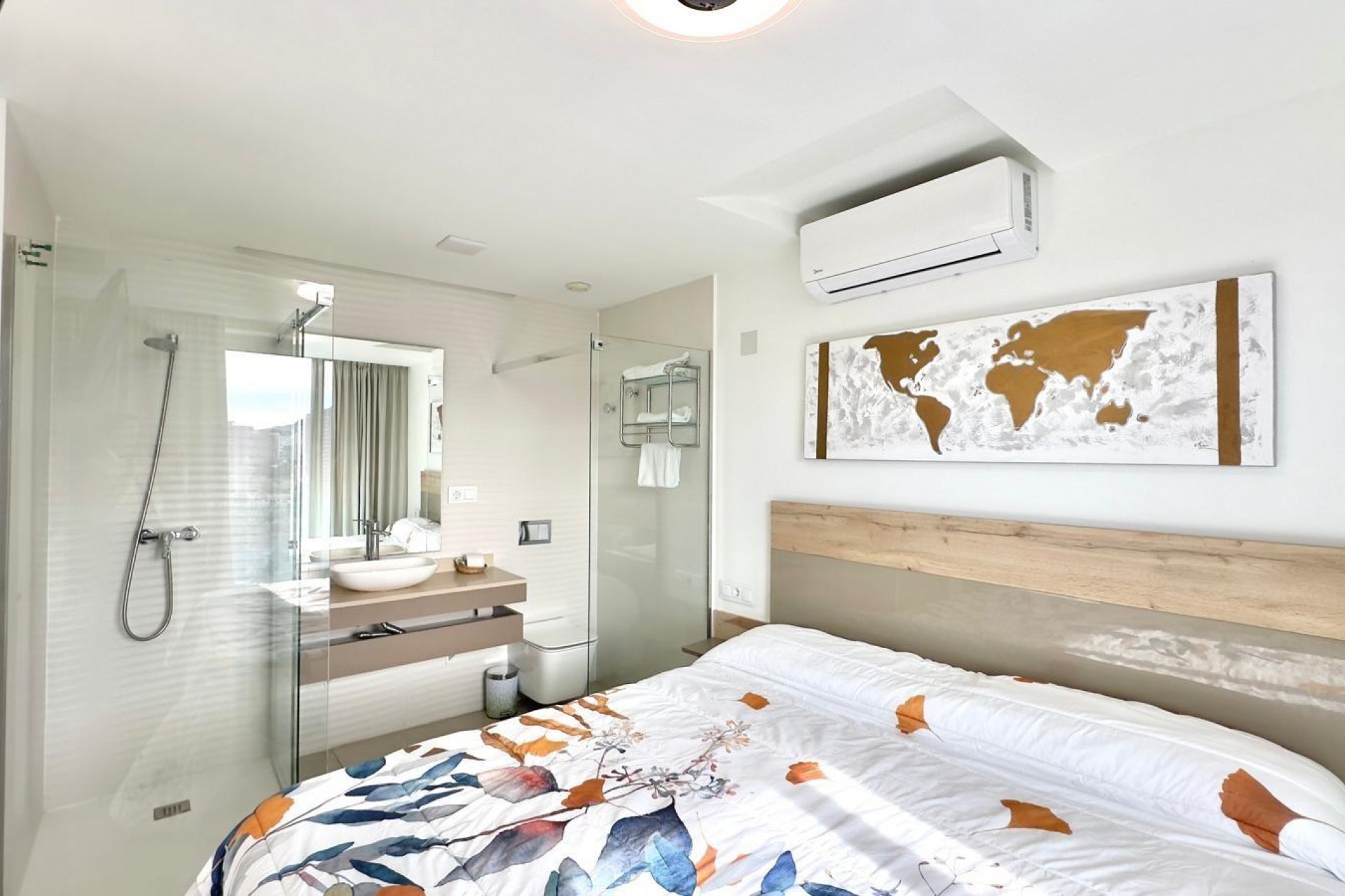 Reventa - Apartment -
Finestrat