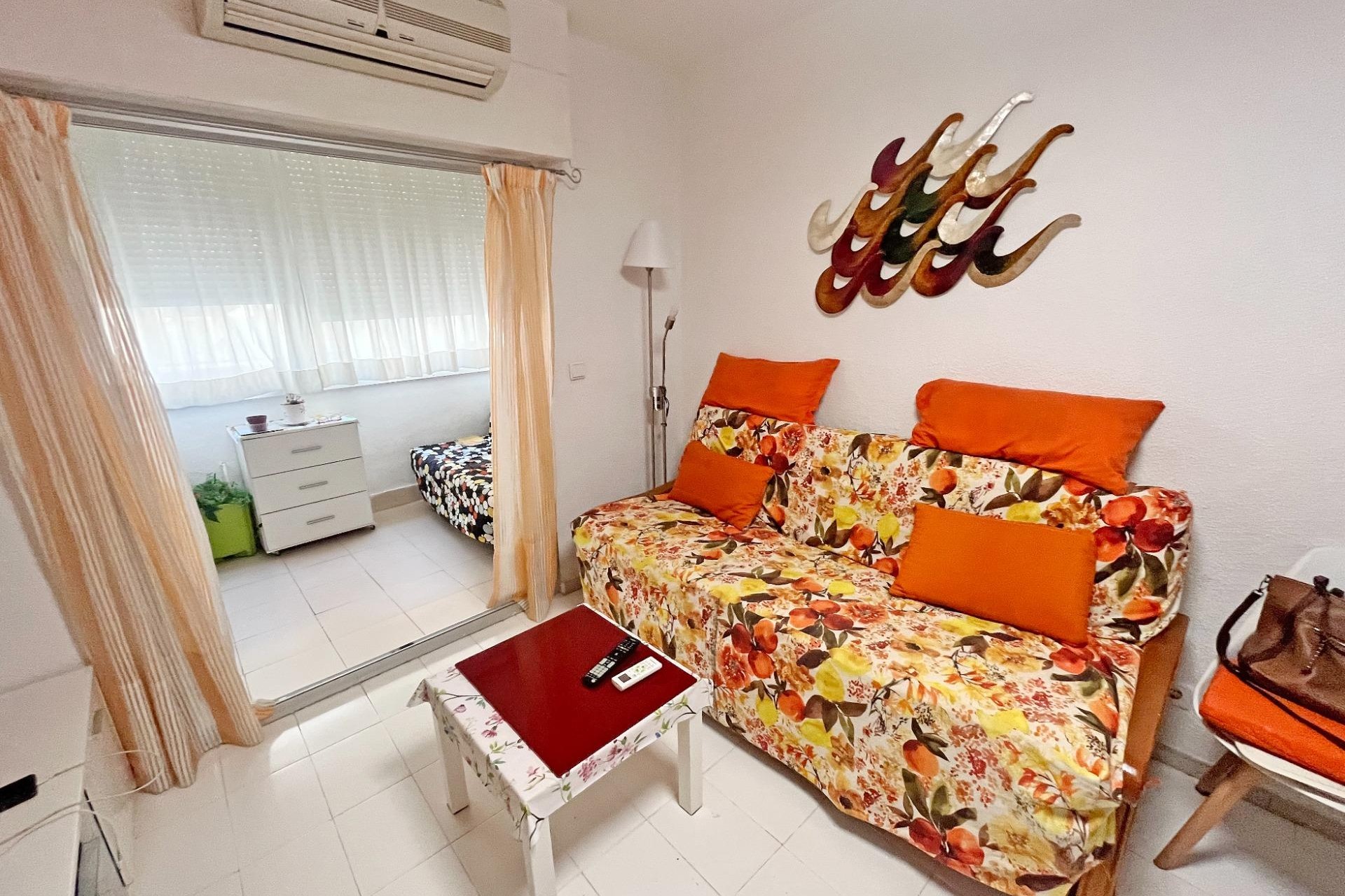 Reventa - Apartment -
Guardamar del Segura - Centro