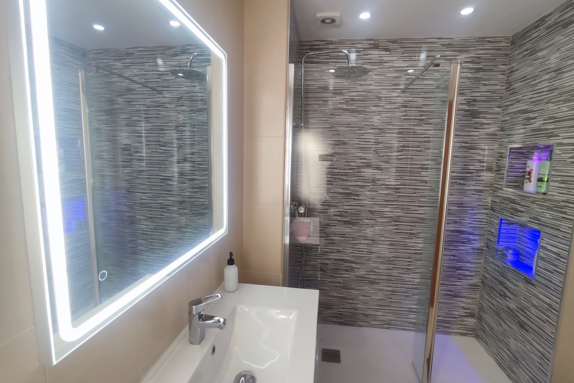 Reventa - Apartment -
Hacienda Riquelme Golf Resort - Inland