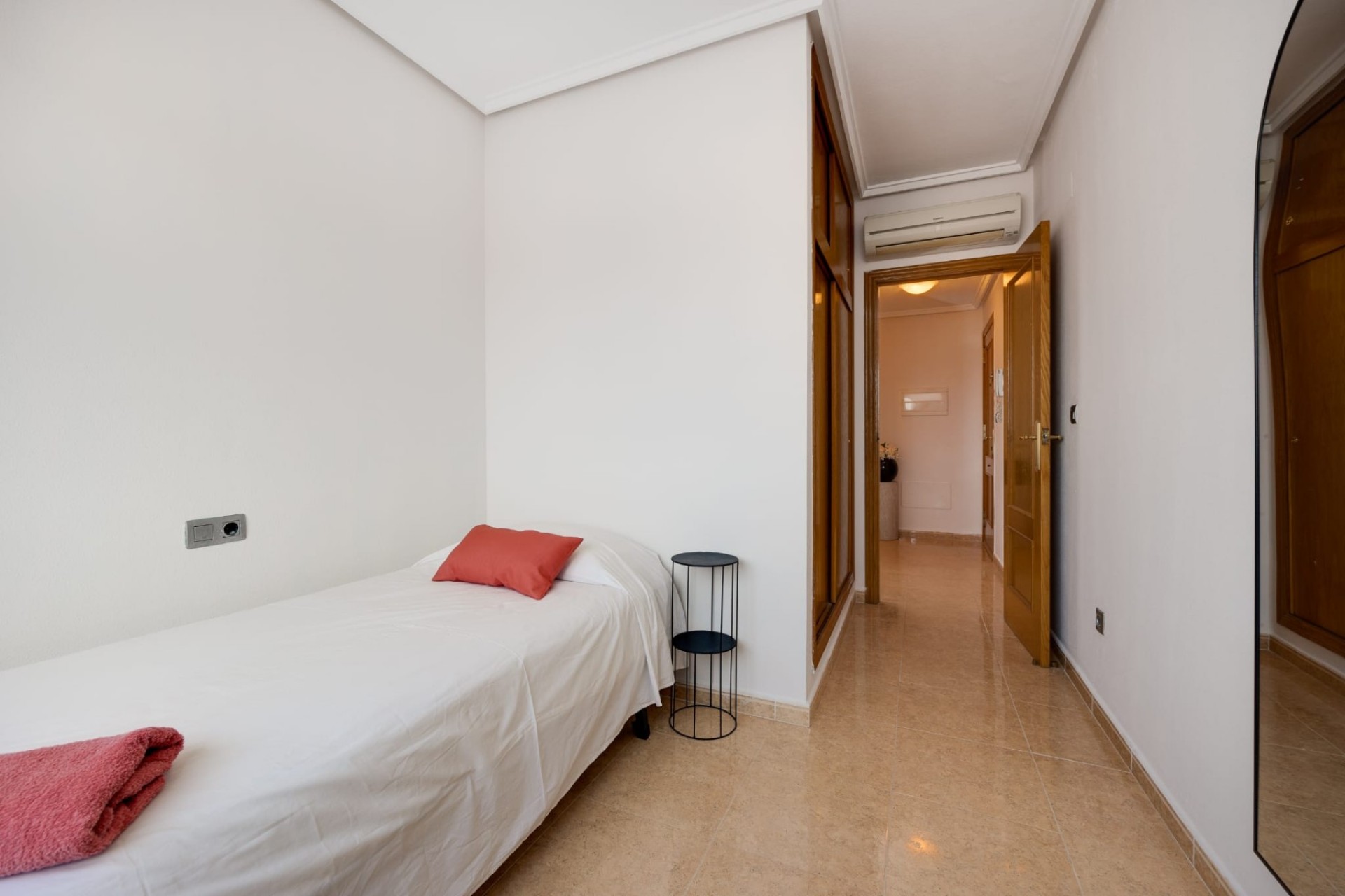 Reventa - Apartment -
Jacarilla - Inland