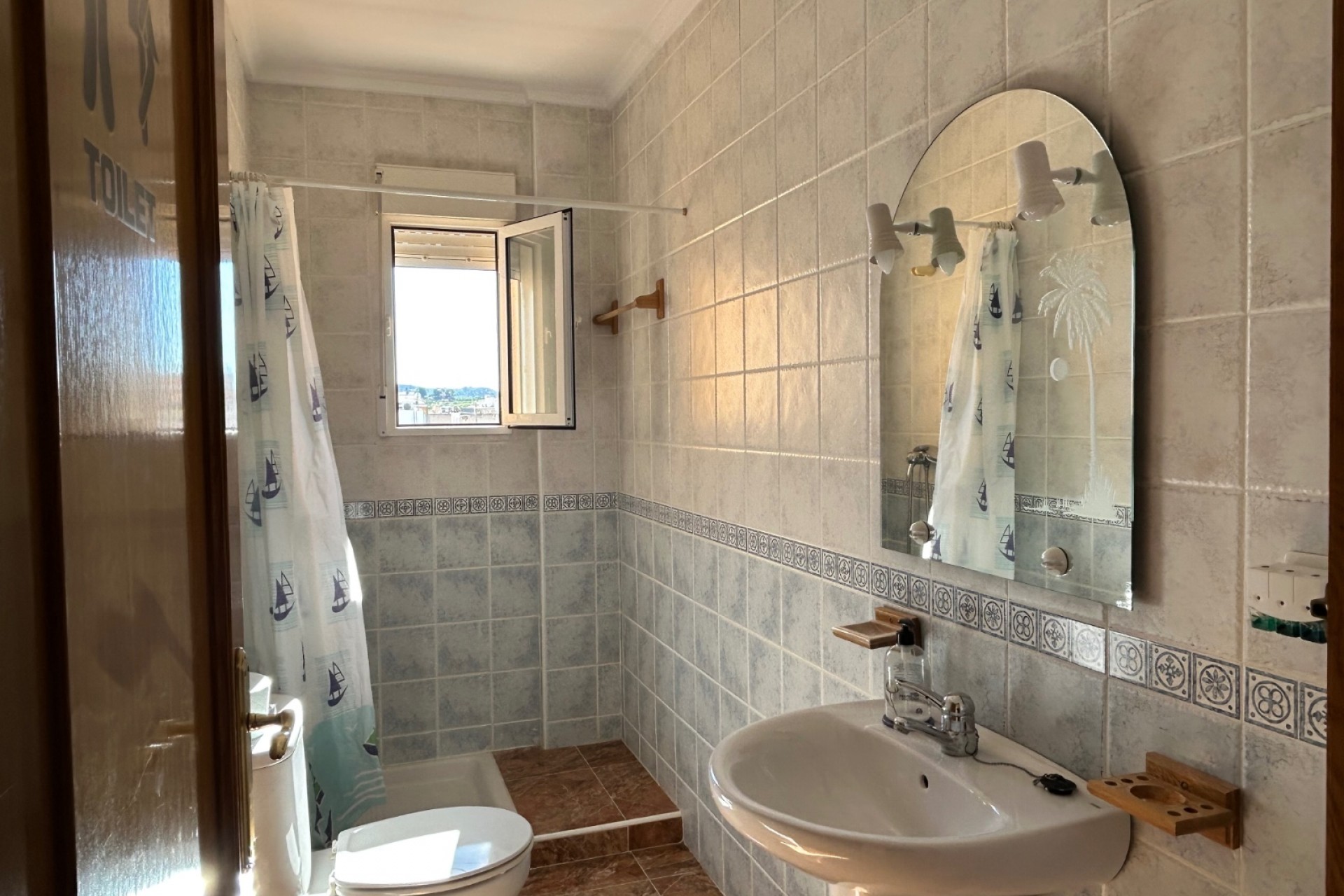 Reventa - Apartment -
Jacarilla - Inland