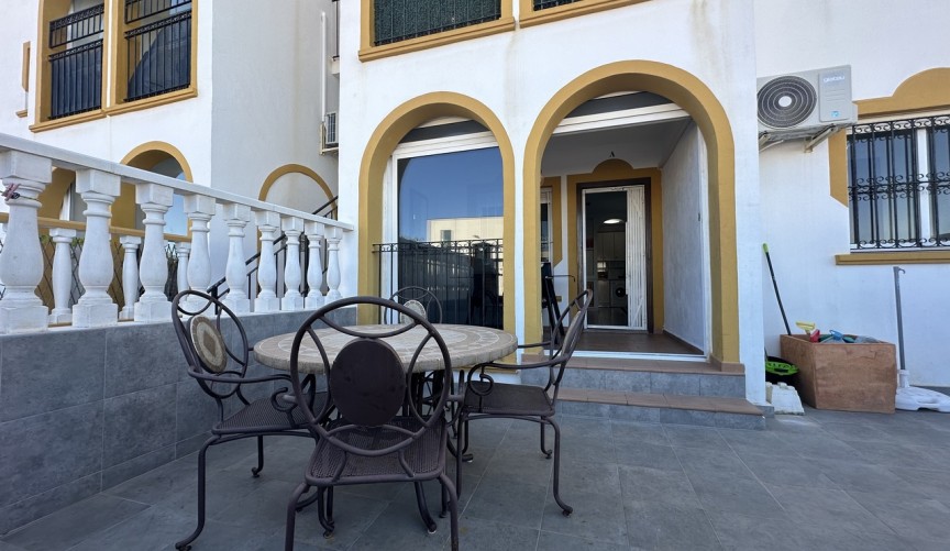 Reventa - Apartment -
La Zenia - Costa Blanca