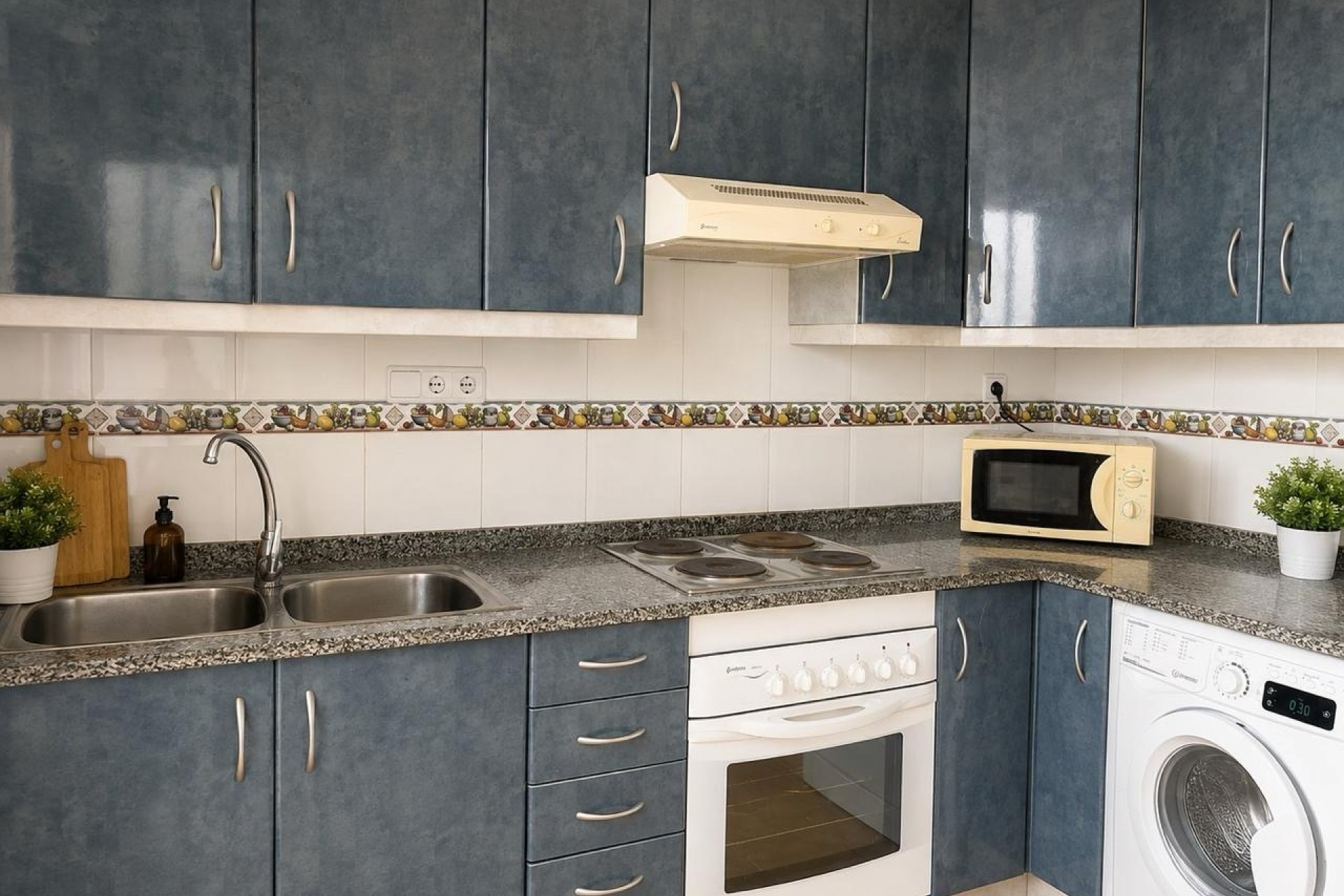 Reventa - Apartment -
La Zenia - Costa Blanca