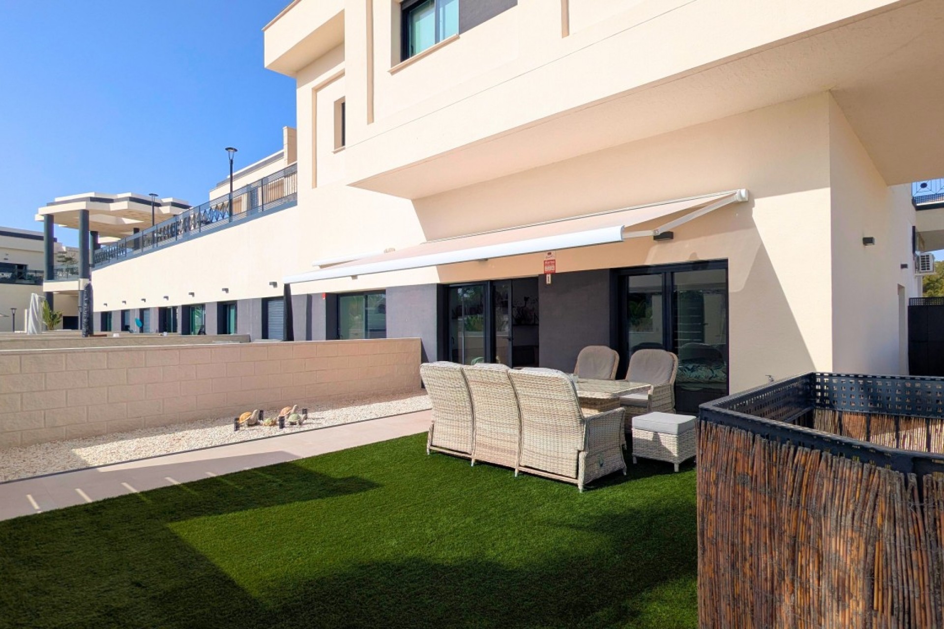 Reventa - Apartment -
Lo Crispin - Inland