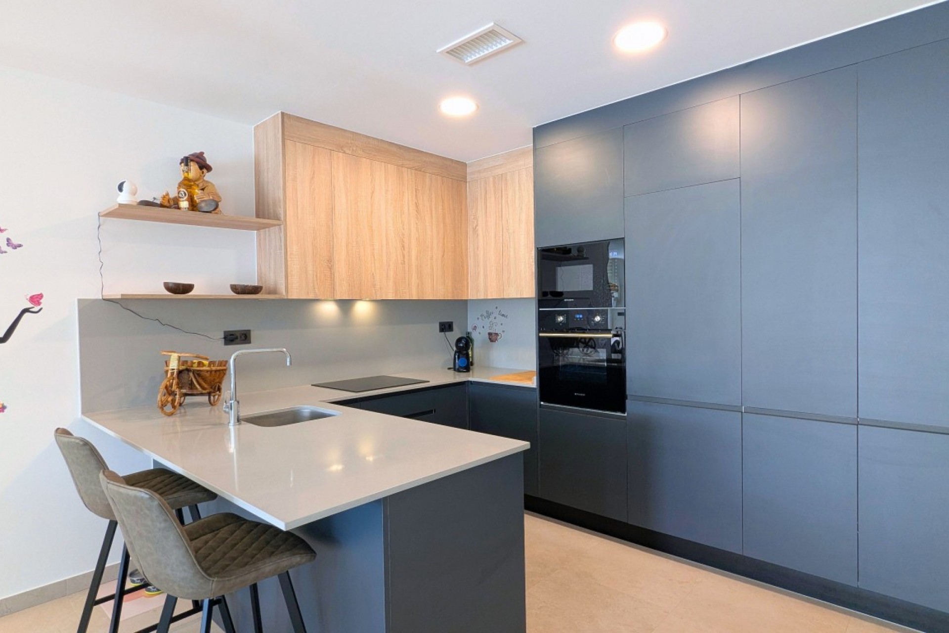 Reventa - Apartment -
Lo Crispin - Inland